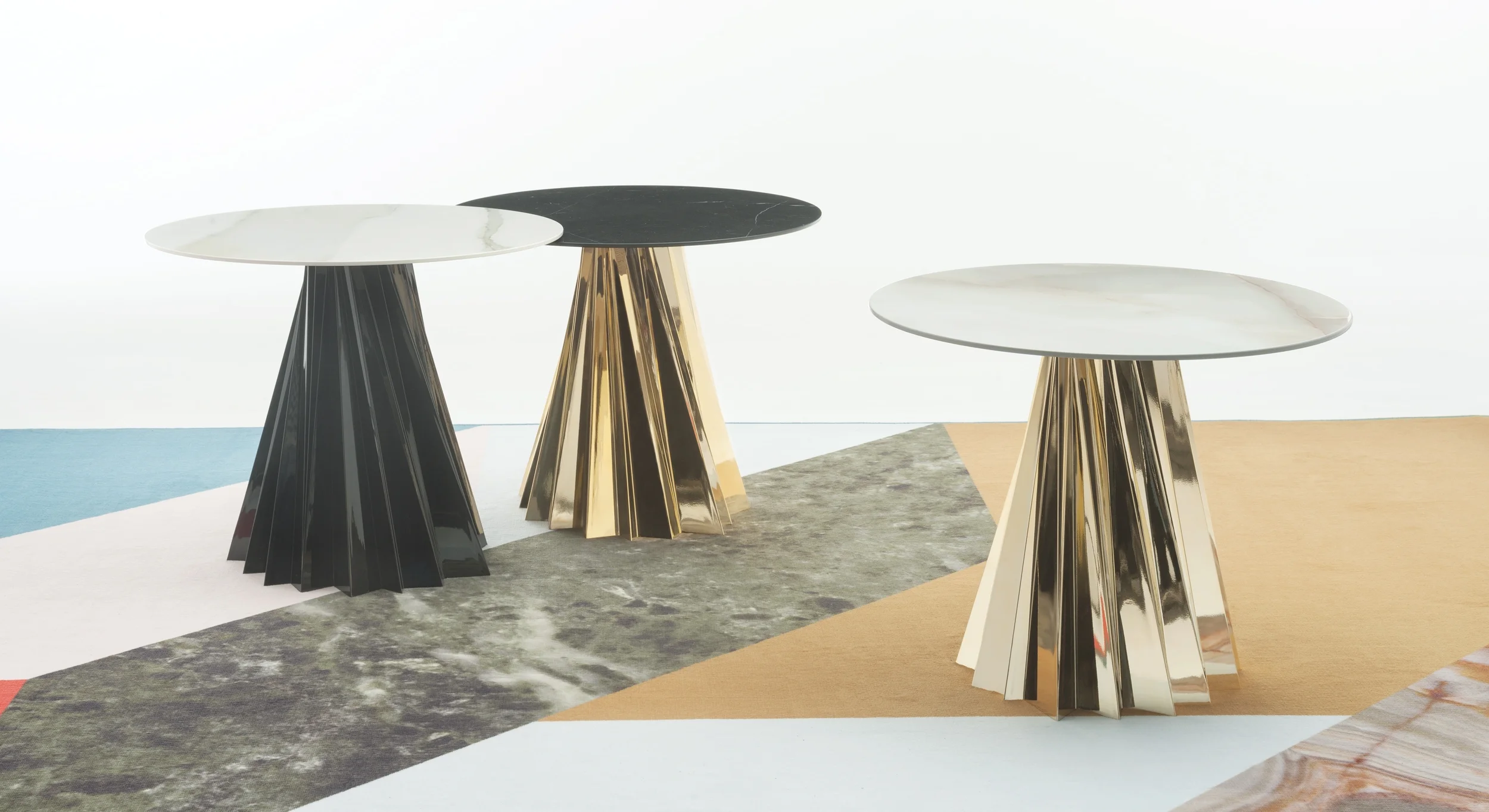 The Shanghai coffee table by Mario Bellini for Kartell. 