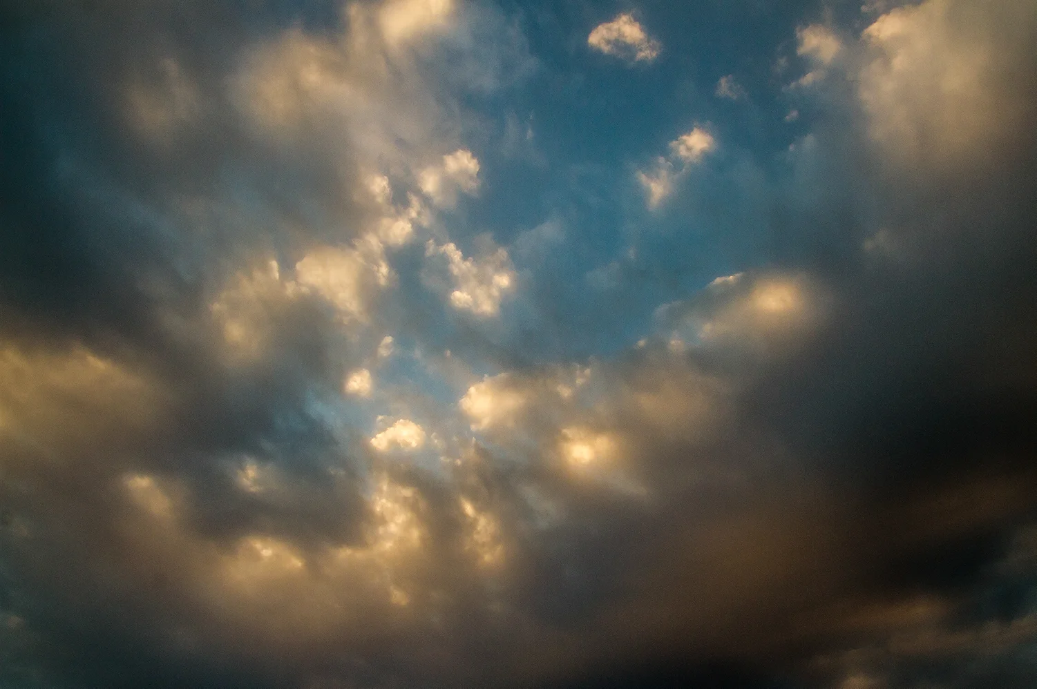 clouds2.jpg