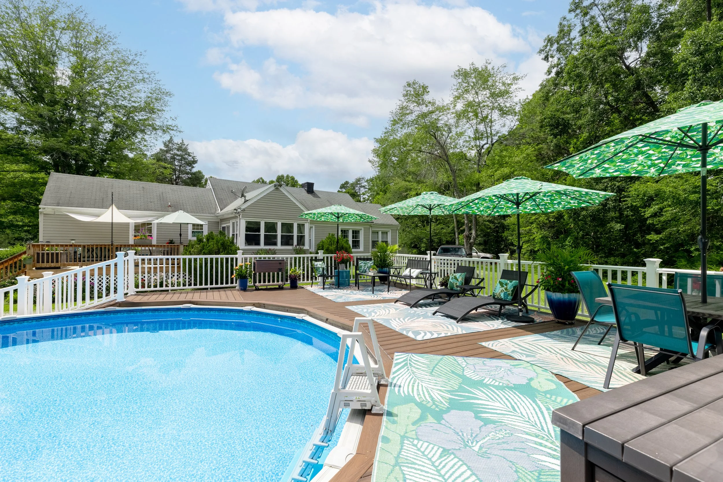 1059 Campbell Hwy-37.jpg