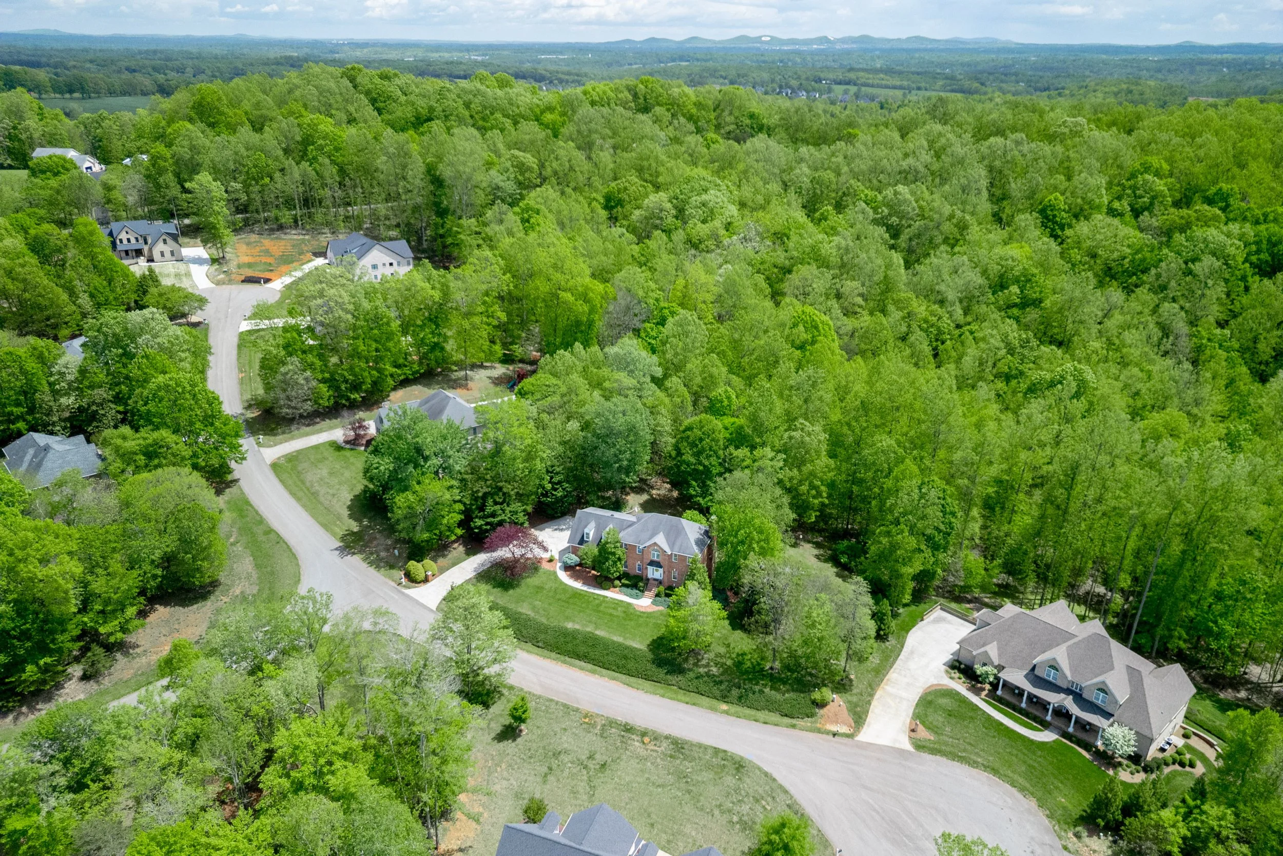 1057 Val Ter Ct-63.jpg