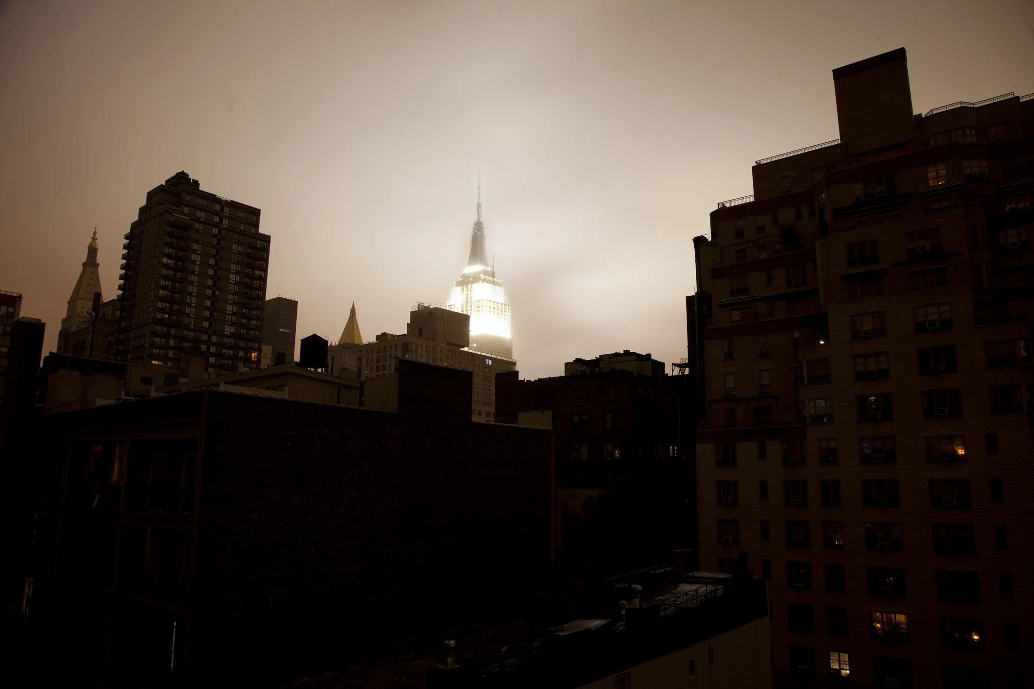 Blackout, United States, New York, New York City, Lower Manhattan, Hurricane Sandy. Chris Ford via Flickr , shared with a CC BY-NC 2.0 license .