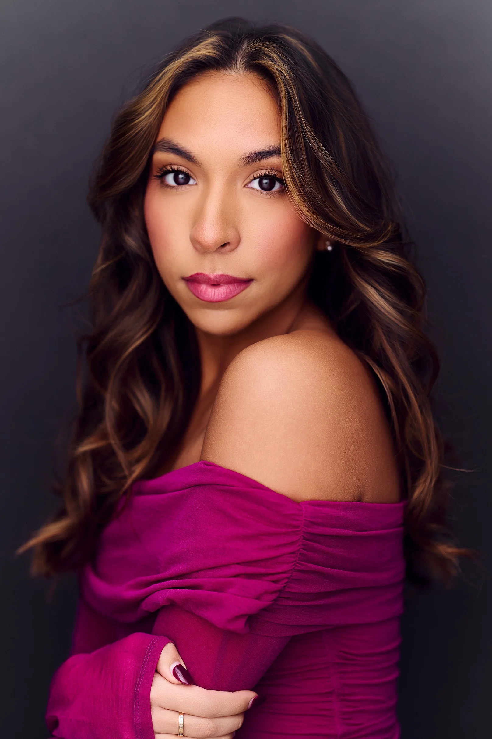 Leah Holewyne0358-EditSmall.jpg