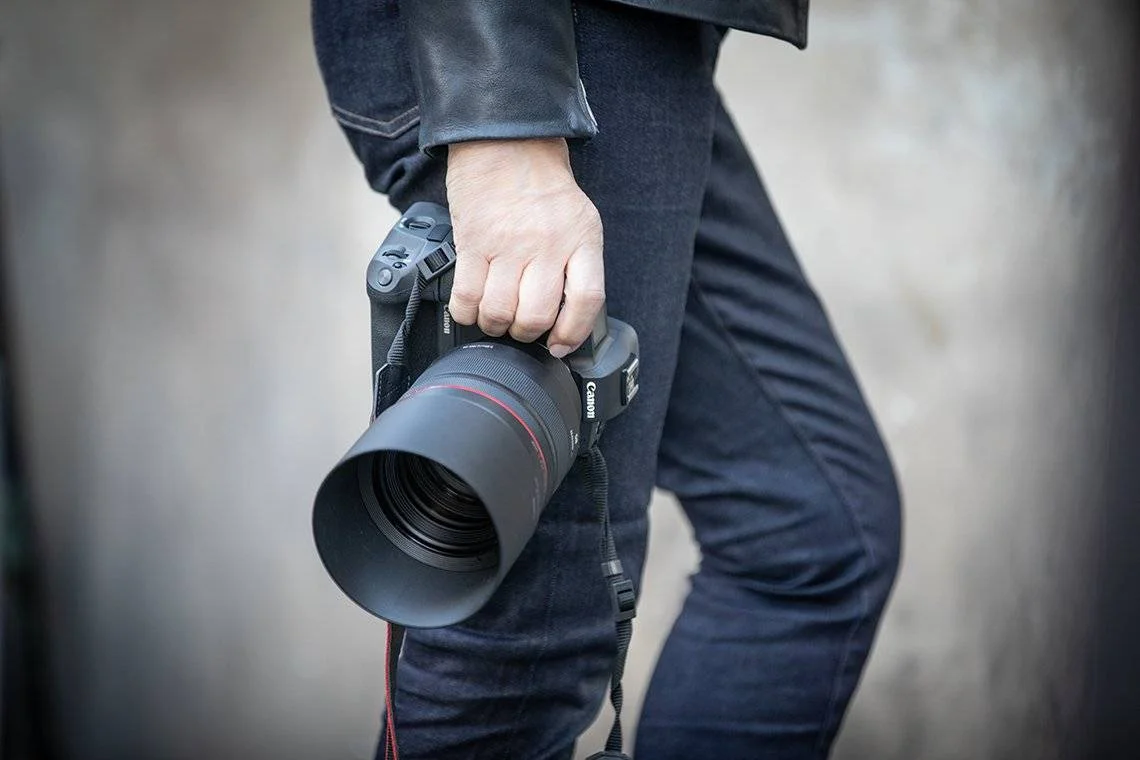 canon-pro-rf-85mm-f1.jpg