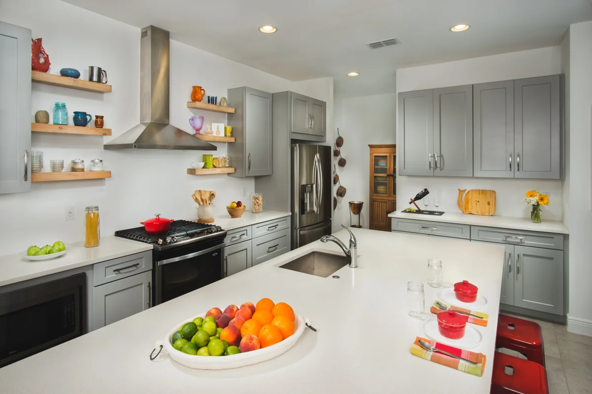 Overview of the Taggart kitchen