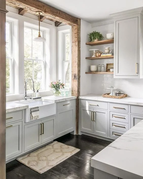 Modern Farmhouse.jpg