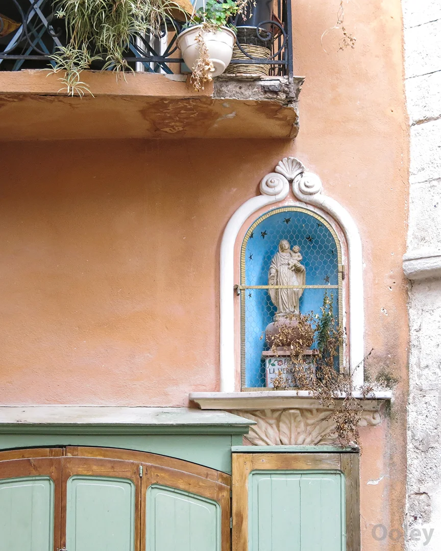 grasse maryWeb.jpg