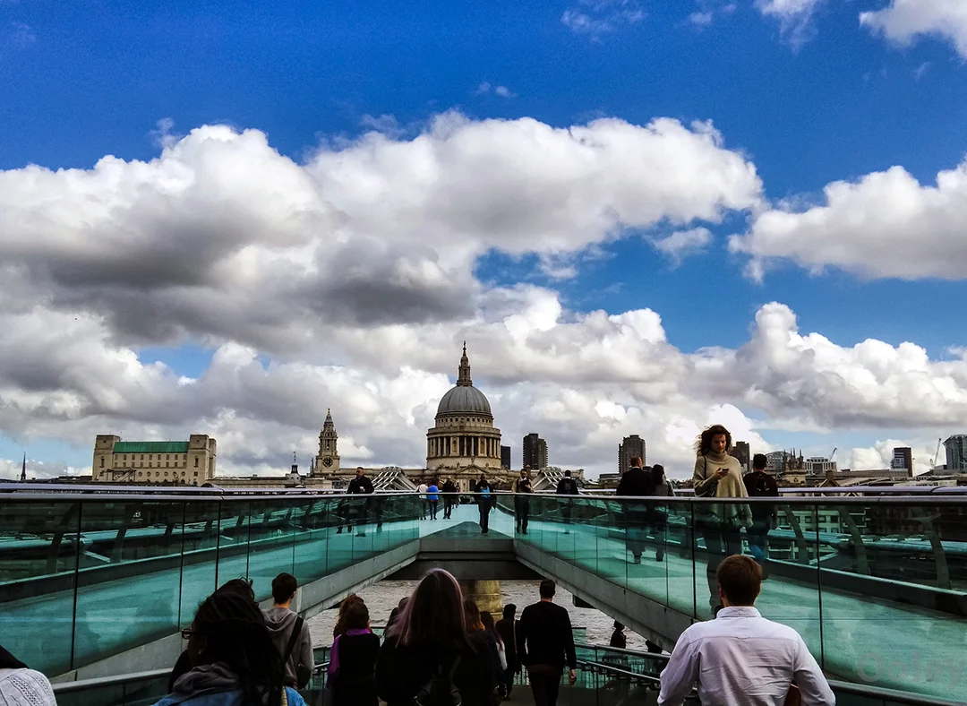 ViewfromTateModernLondonWeb.jpg