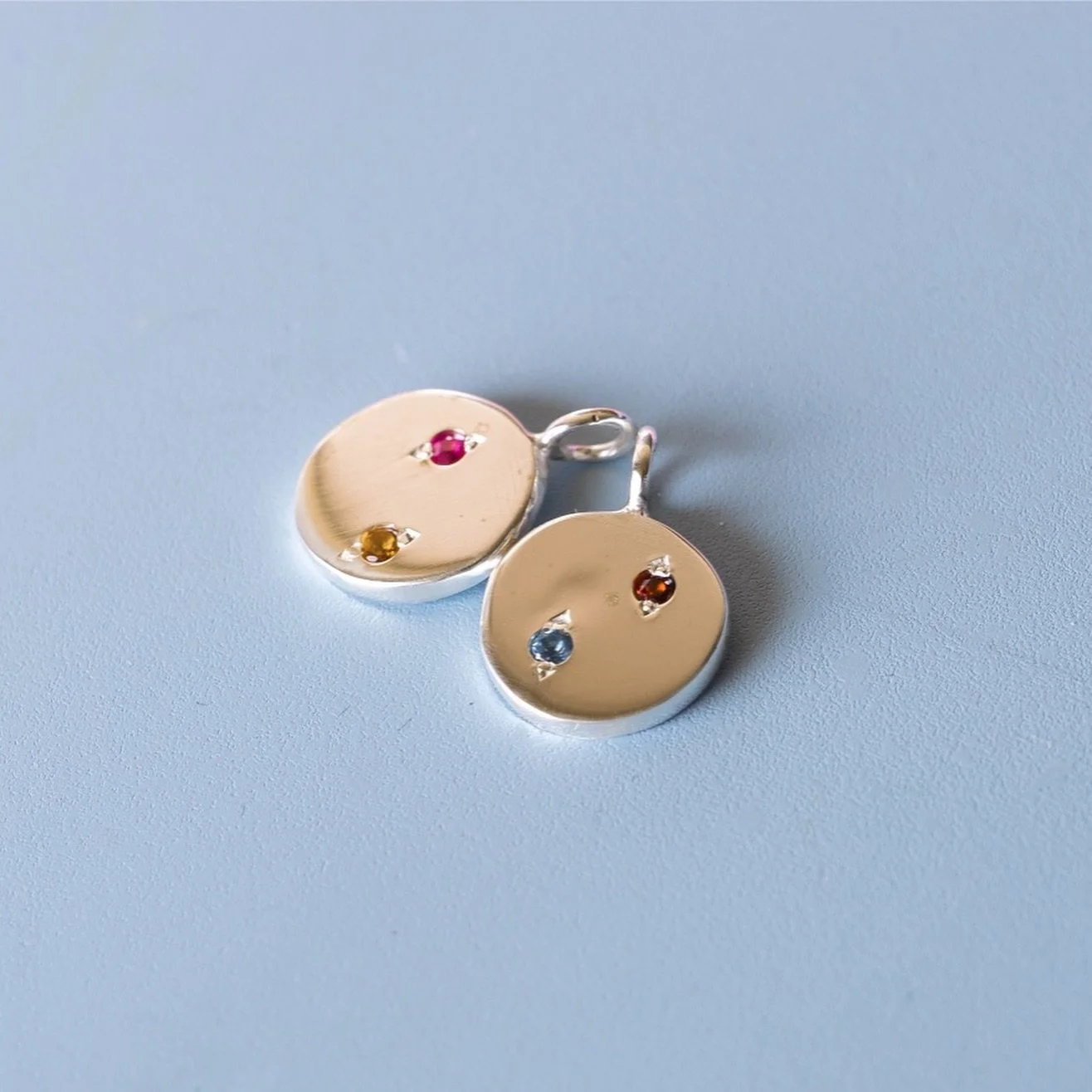 Awww 🥹

Shoutout to Em for being the most loyal and patient customer 🙏 

She gifted these jewels yesterday and the recipient apparently LOVED them and was crying 😭 (happy tears obvs) and has put them on a charm bracelet 💕

Em commissioned these s