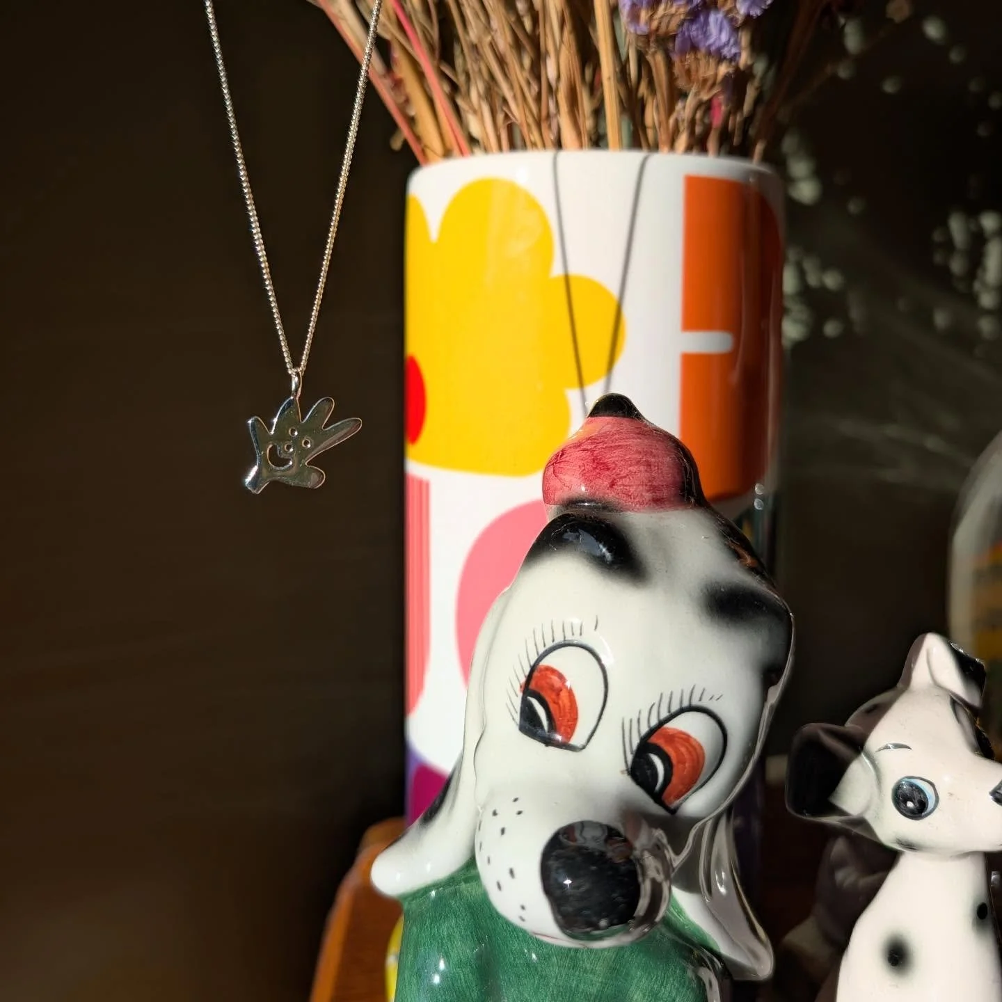 Did someone say Black Fridaaay?! 😜

Go on then angels! 20% off with the code BLACKFRIDAY25 🤩 

This time I&rsquo;m being super generous and crazy and offering the discount on my services as well as handmade jewellery 💅 

Discount ends Monday at mi