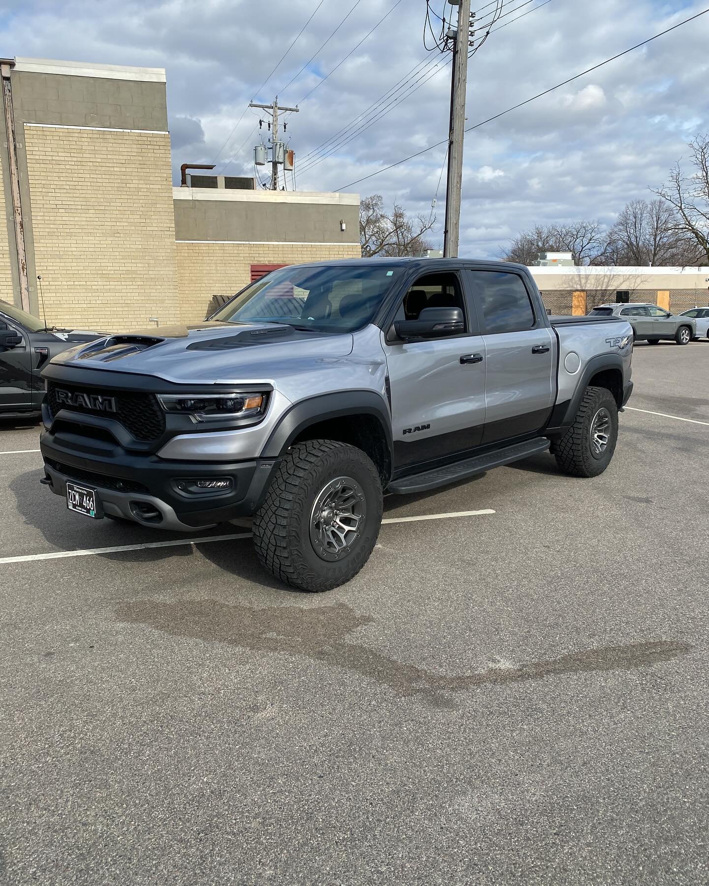 🔥 Introducing the ultimate customization for the brand new TRX! 🔥 We&rsquo;ve wrapped all the badges, hood graphics, bed side logos, and the full roof from the A-Pillars back in a stunning High Gloss Black finish. The details are incredibly sleek, 