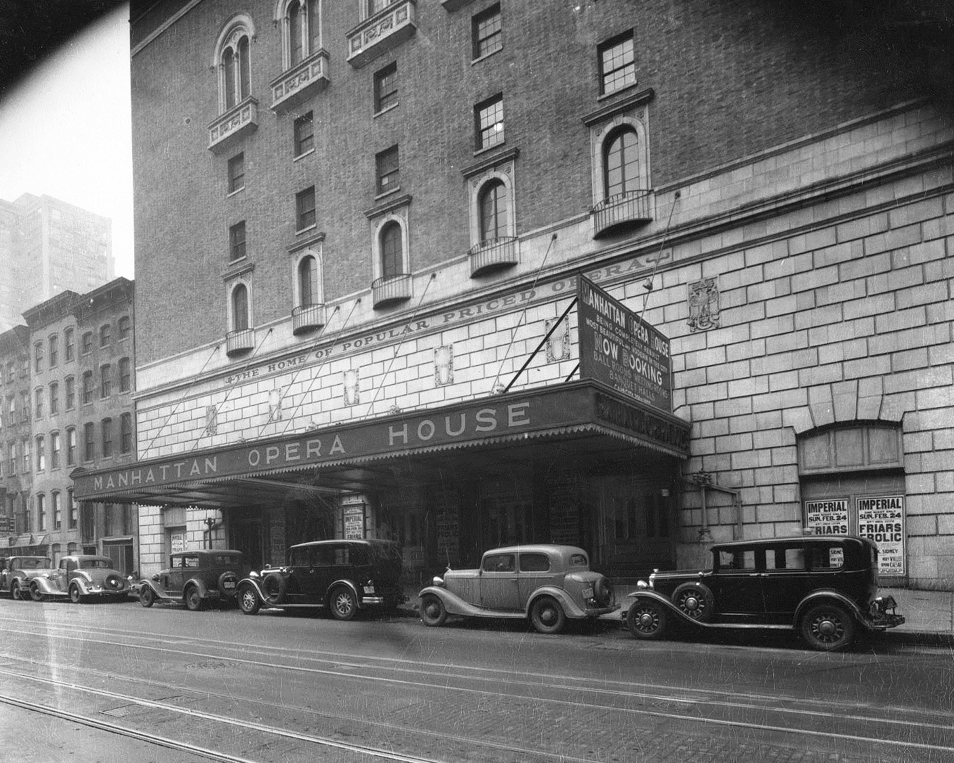 Manhattan Opera house 1.jpg