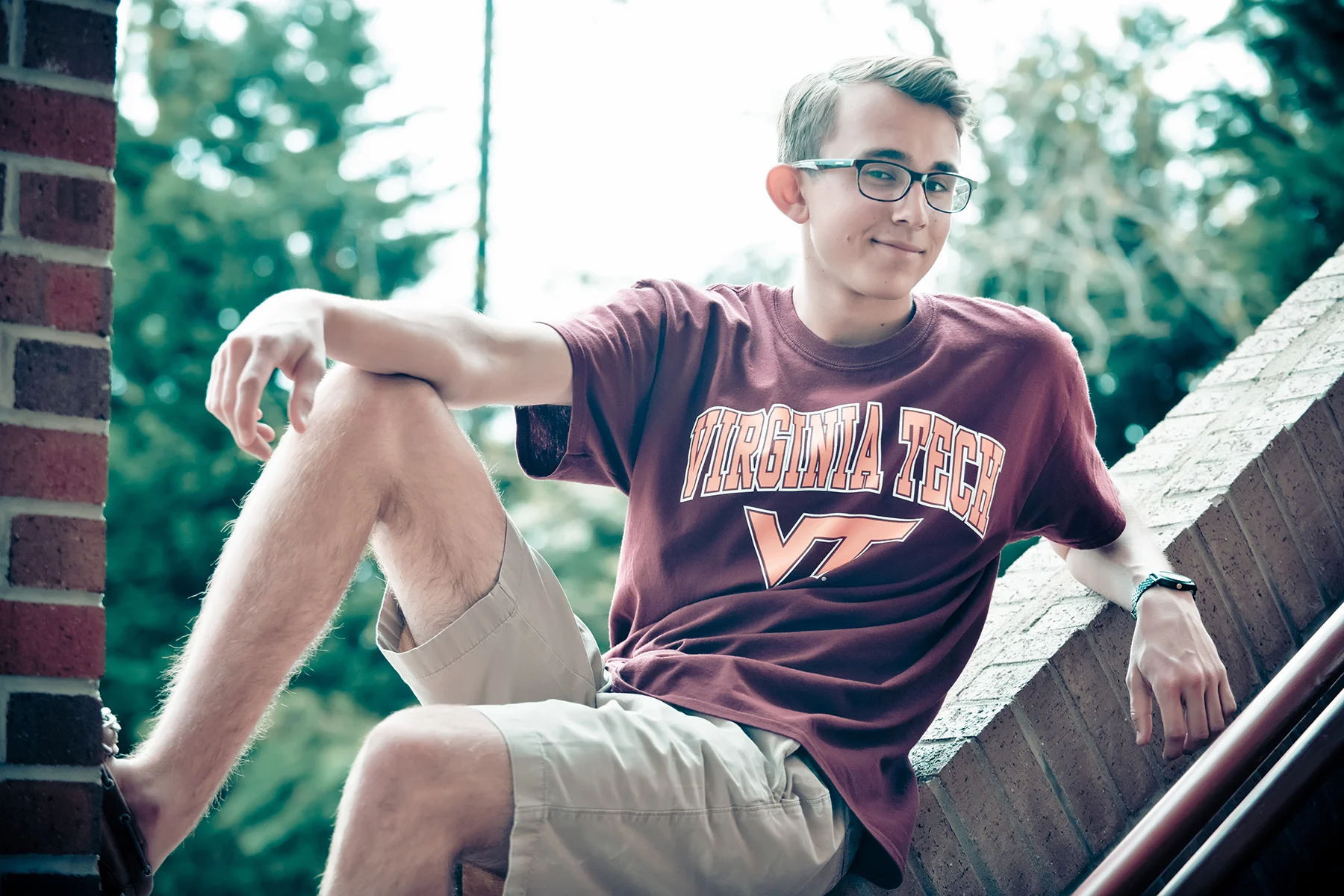 Outdoor_portrait_photographer.jpg