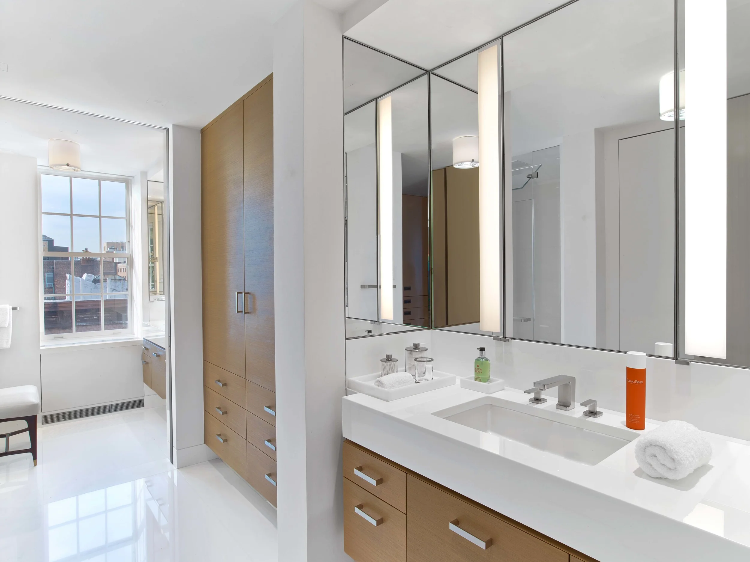 Master Bath 1.jpg