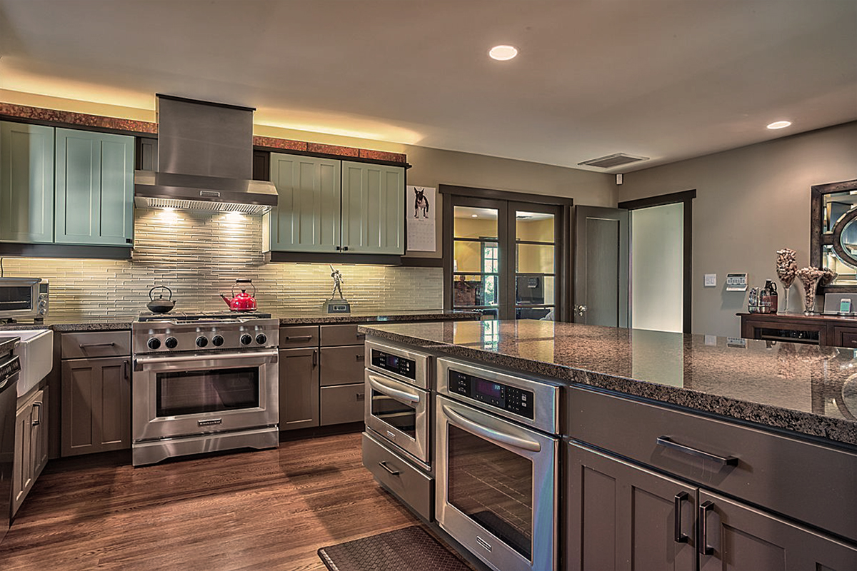CraftsmanKitchen2.jpg