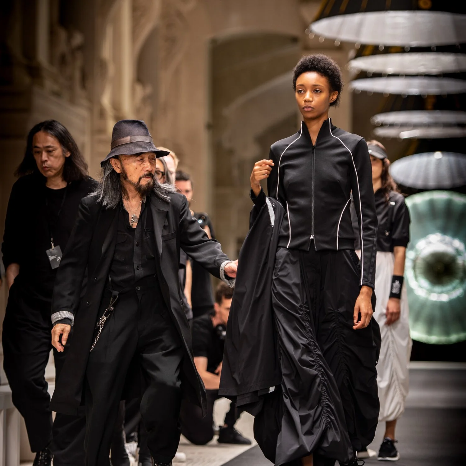 Y-3_Catwalk_Details_00-9.jpg