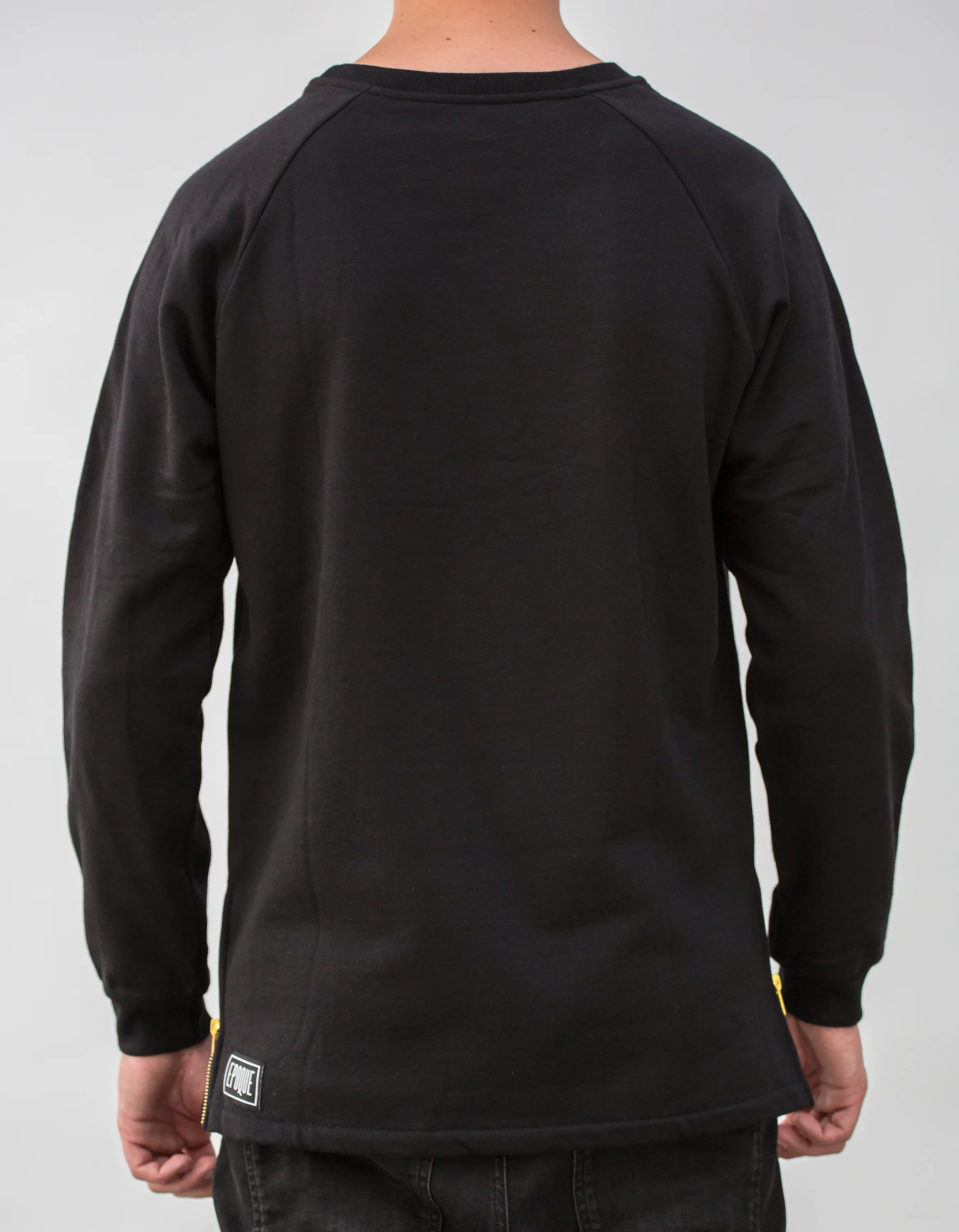 epoque-sweater-zip-3.jpg