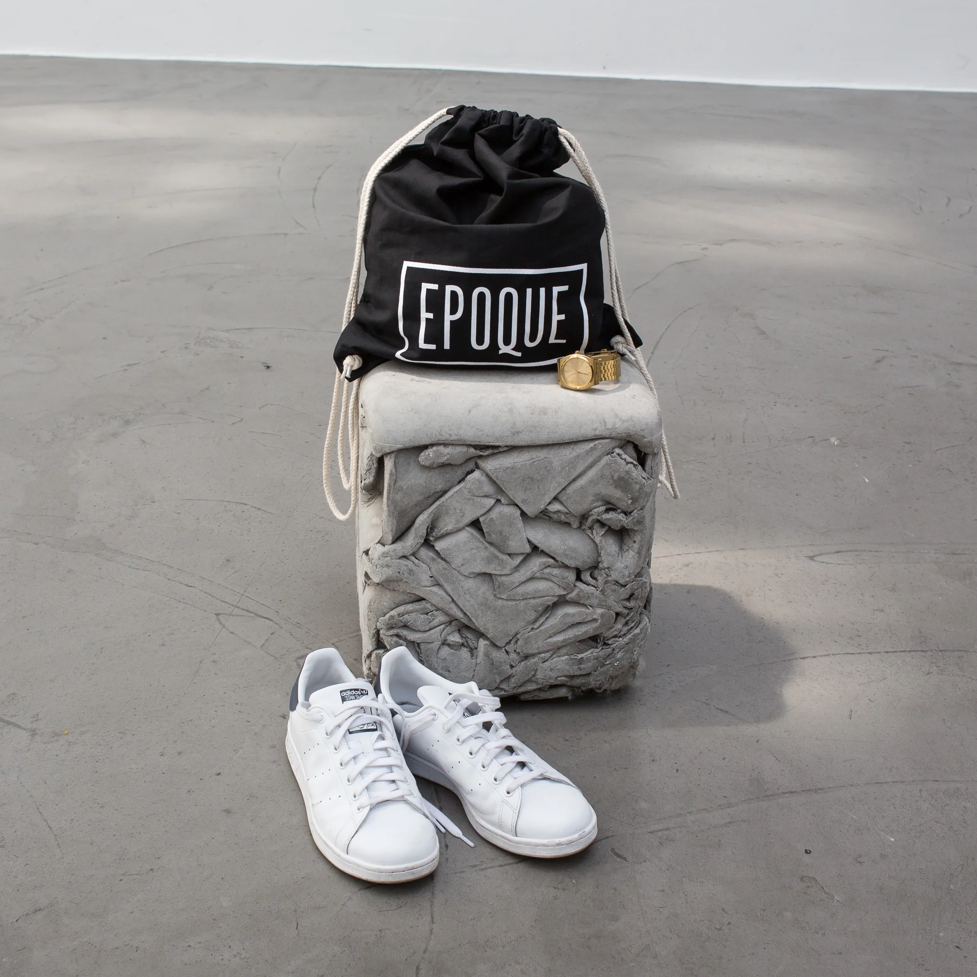 epoque-gymbag drawstring bag-3.jpg