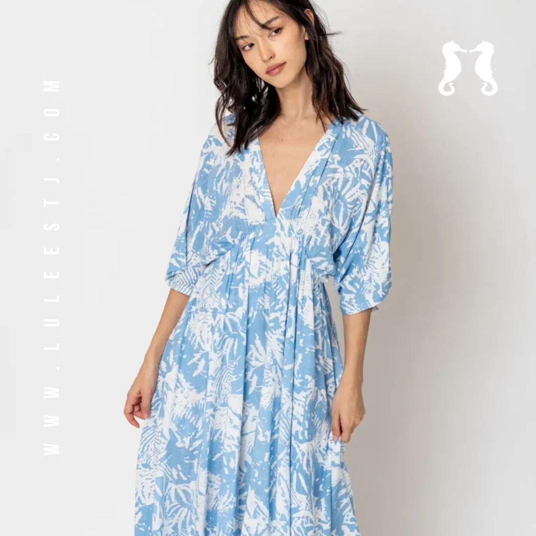 -:- N E W -:- We picked out this perfect palm print dress in blue &amp; white just for you. 

COME BY &amp; SHOP ::
n e w  a r r i v a l s
@mongoosejunction 
@westinstjohnvillas 

O N L I N E ::
www.luleestj.com

.
.
.

#springwardrobe #springdress #