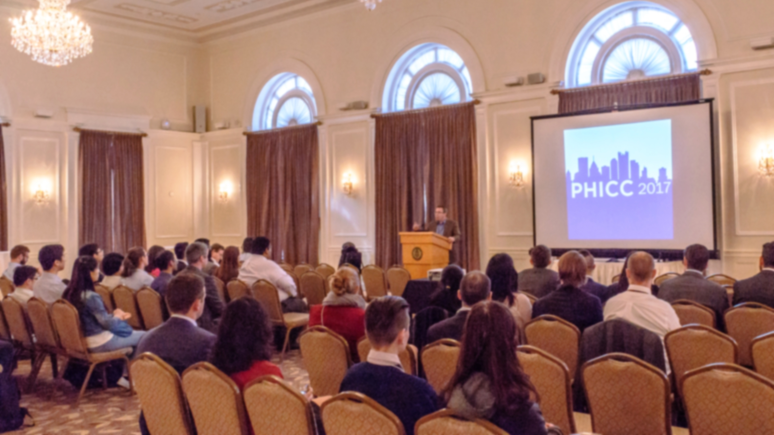 Dr. Safferstein addresses our participants at the culmination of the event before announcing the winners.