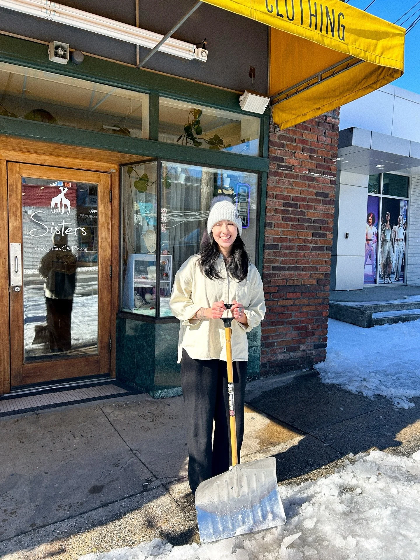 Everyone say, &ldquo;Thank you, Lucy!&rdquo; ❄️
The ice is melting very slowly, so to keep our staff and everyone safe, we will be open tomorrow from 11:30 AM&ndash;4:00 PM.