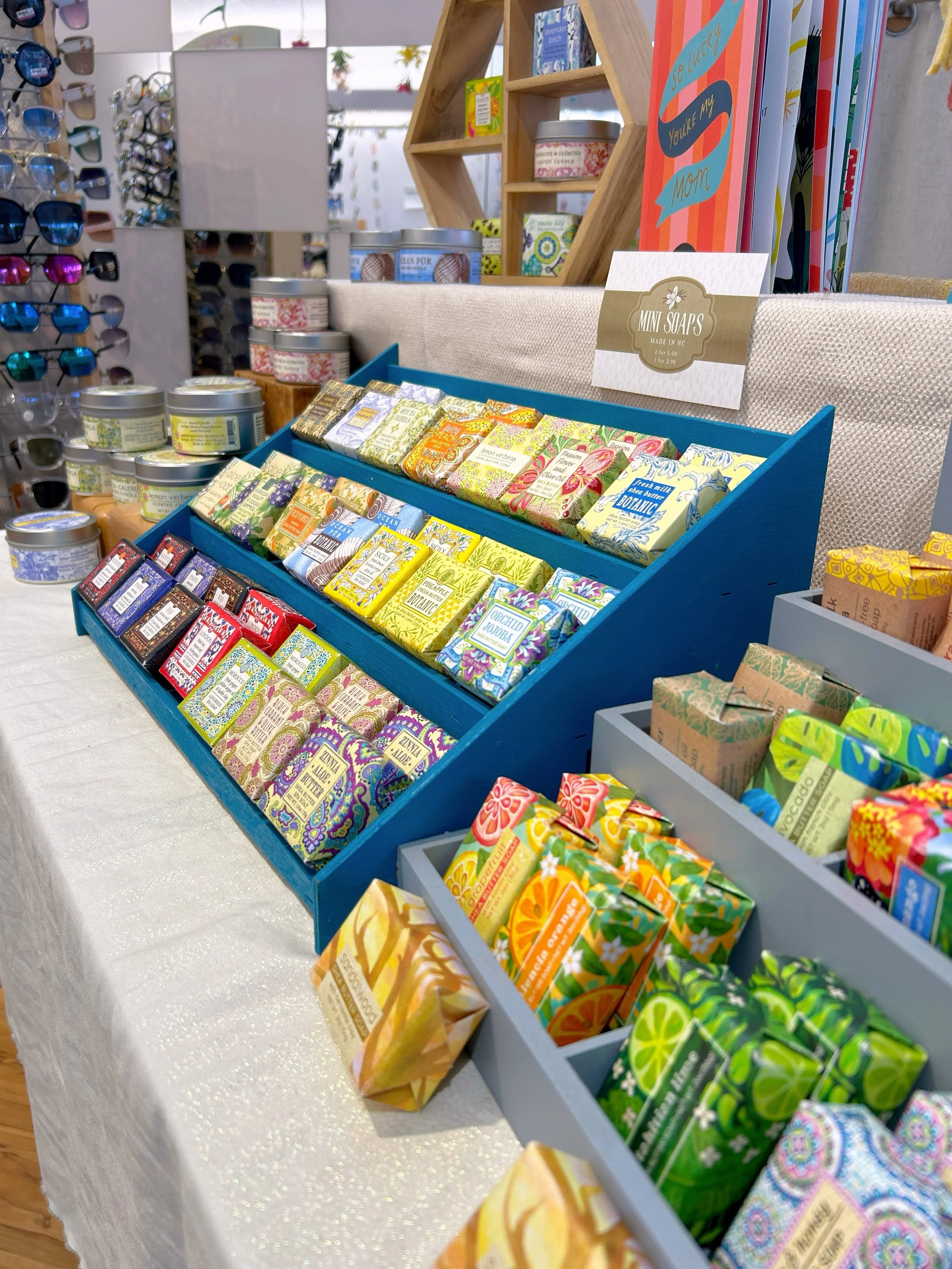 🫧New soaps and candles made right in Raleigh, NC! We love Greenwich Bay Trading Co., but especially because they use vegetable wax in their candles and shea butter in their soaps. These are some of the best and easiest gifts to give from our store!
