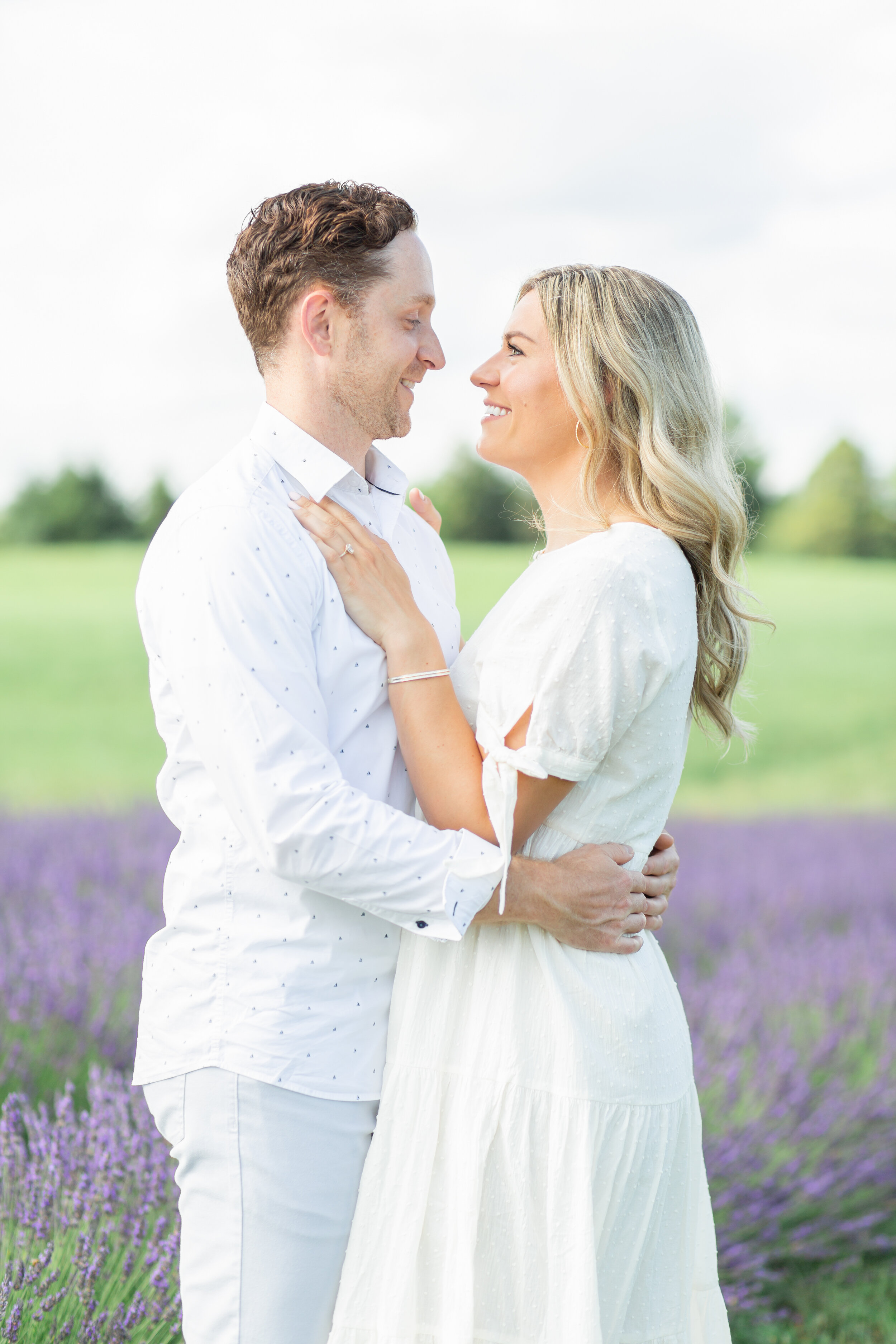 alexandradelbellophotography-lavenderfieldengagement-kelsolavenderfarm-kelsolavenderengagement-miltonengagement-miltonweddingphotographer--0017.jpg