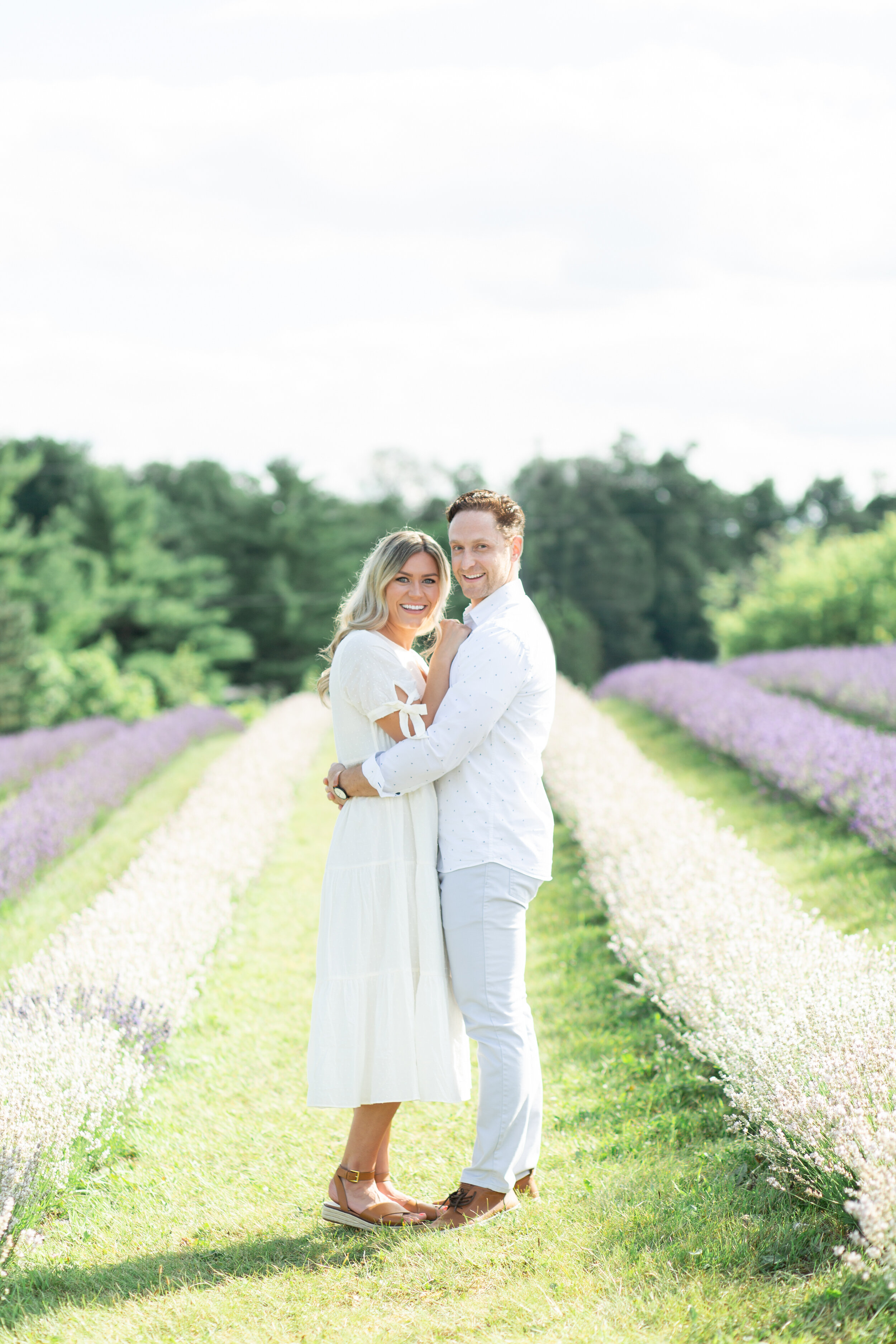 alexandradelbellophotography-lavenderfieldengagement-kelsolavenderfarm-kelsolavenderengagement-miltonengagement-miltonweddingphotographer--0001.jpg