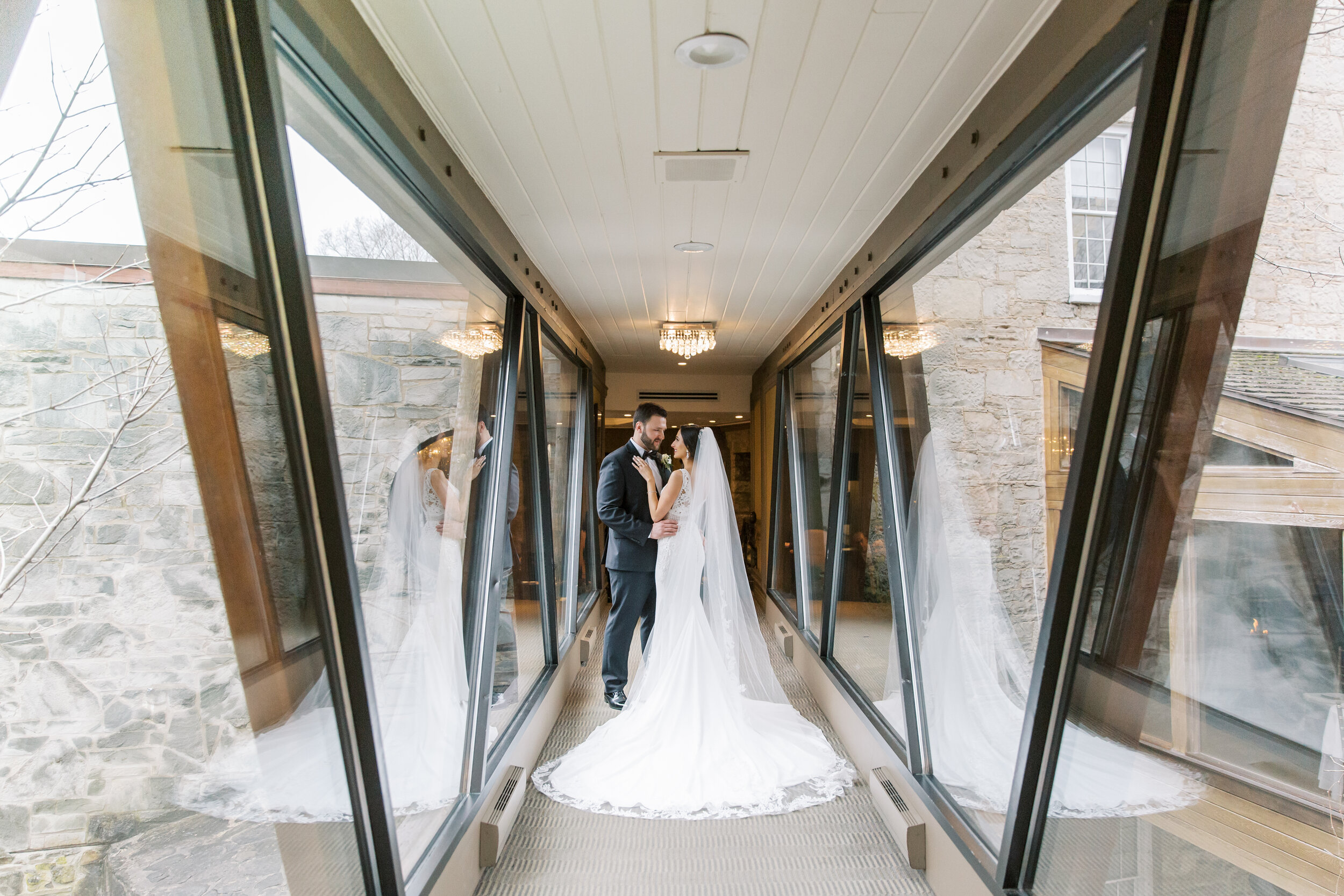 ancastermillwedding-millerschapelancaster-alexandradelbellophotography-hamiltonweddingphotographer-burlingtonweddingphotographer-niagaraweddingphotographer-torontoweddingphotographer-0038.jpg