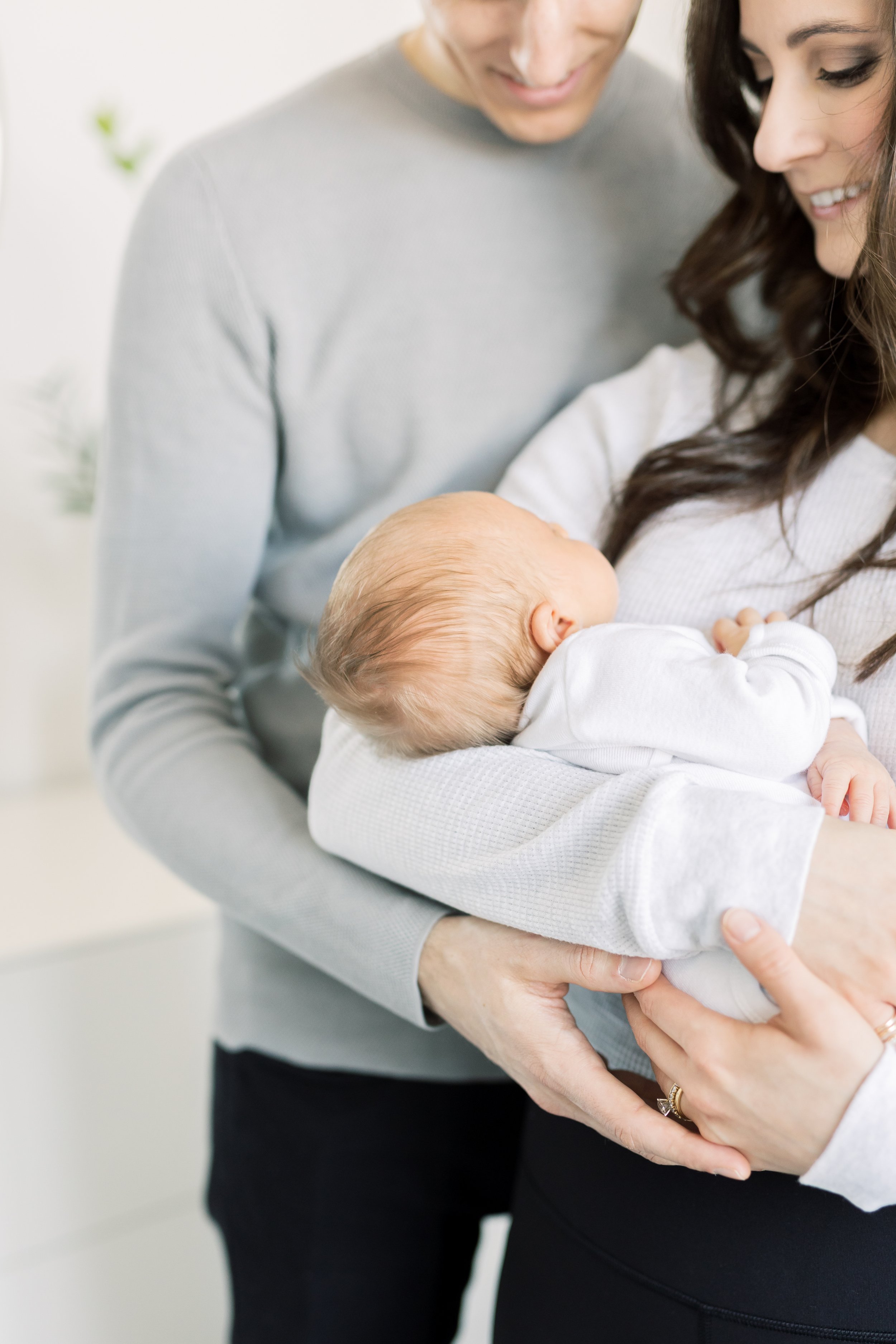 LUCA-NEWBORN-SESSION-ALEXANDRADELBELLOPHOTOGRAPHY-HAMILTONNEWBORNSESSION-BURLINGTONNEWBORNSESSION-NEWBORNPHOTOGRAPHER-GTANEWBORNPHOTOGRAPHER-0028.jpg