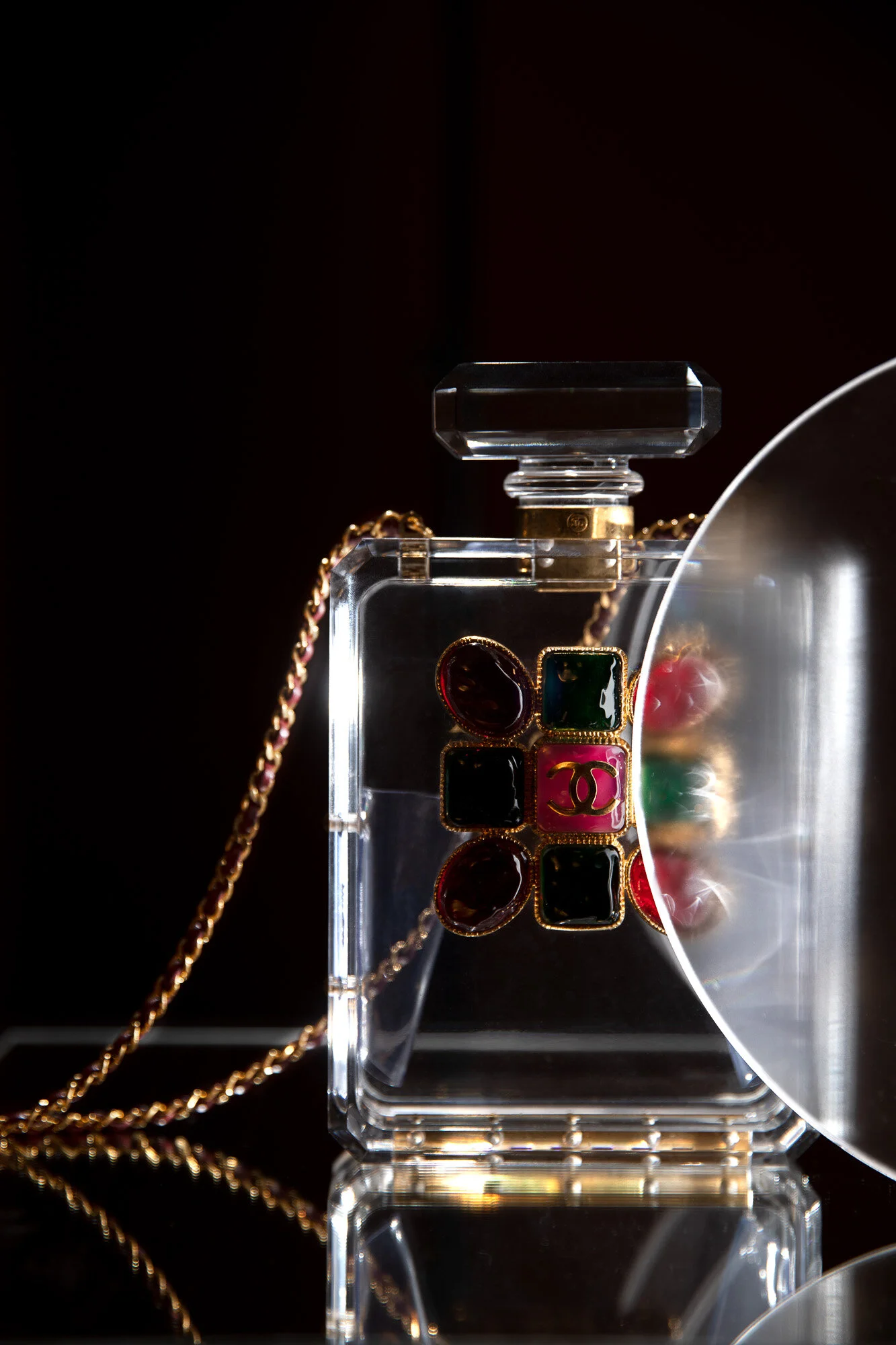 透明包 亚克力在右.JPG