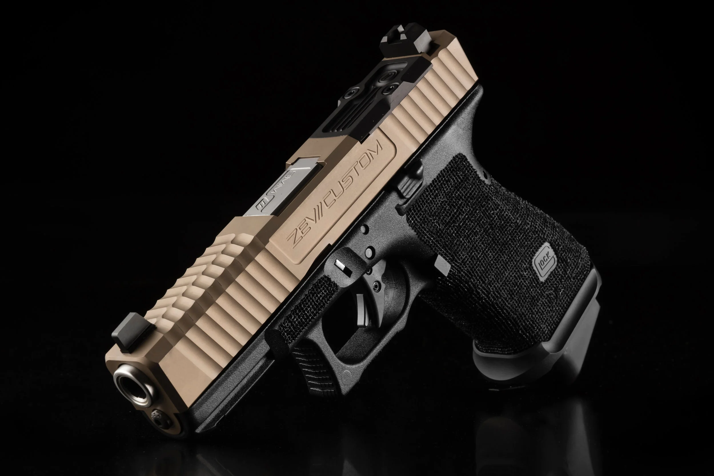 ZEV-TRILO-GLOCK-19-FDE-L.jpg