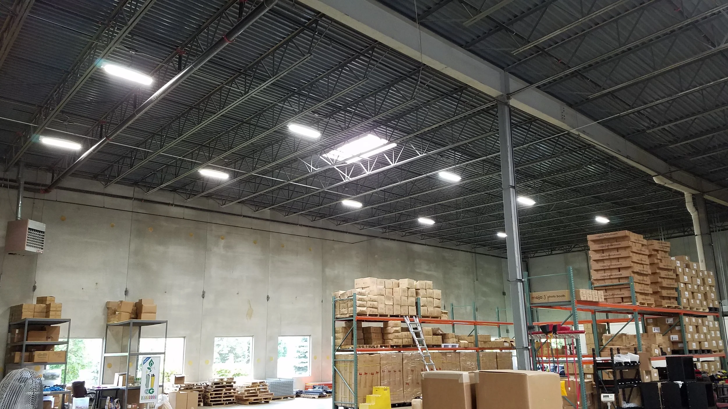 Delviro LED HiBay w/ occupancy sensor controls