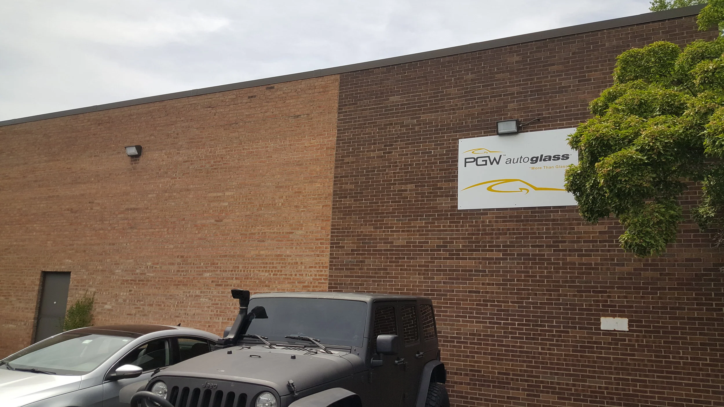 LED Lumecon LWP-FT (25 watts) wall packs were the perfect replacement for 250 watt metal halide fixtures (295 system watts)&nbsp;