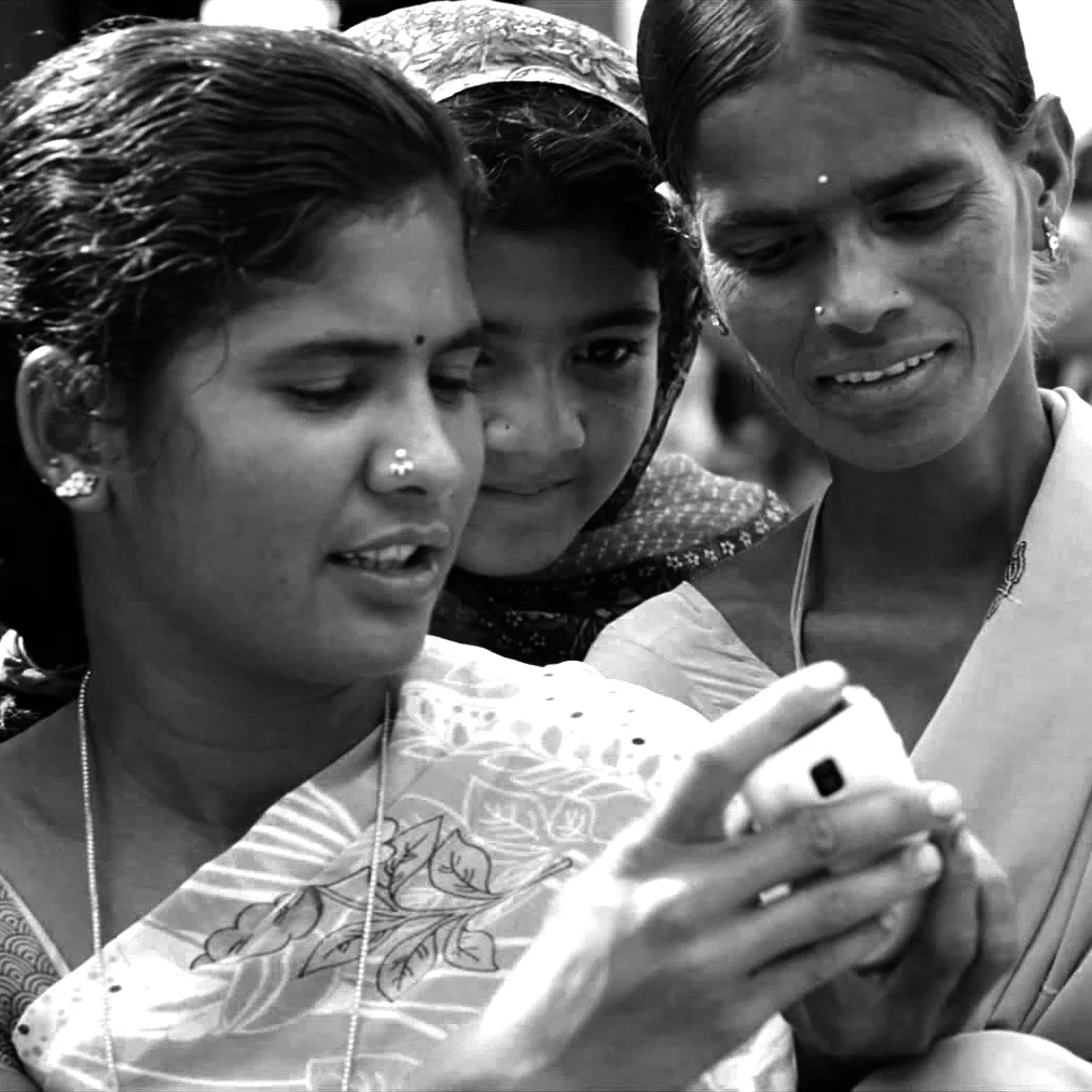 freebasics_BW.jpg