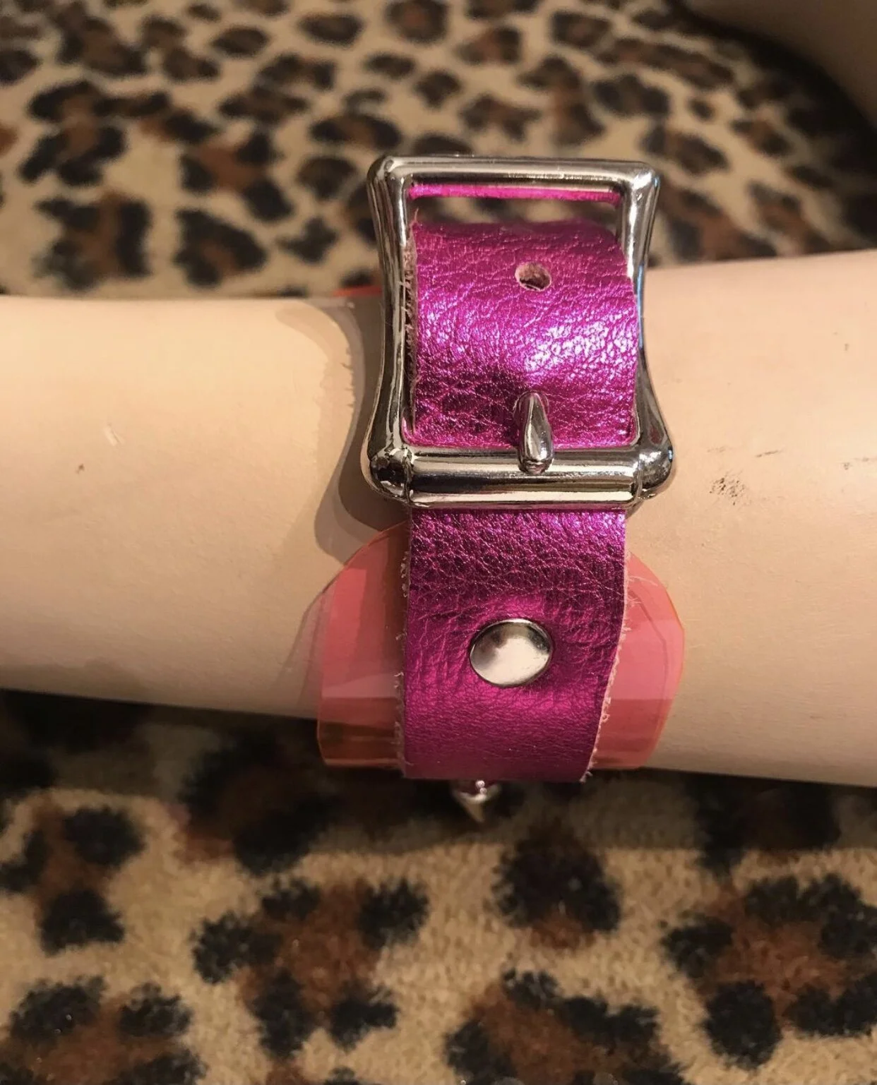 318AADCF-4209-4BE4-9B08-2E99157E7539