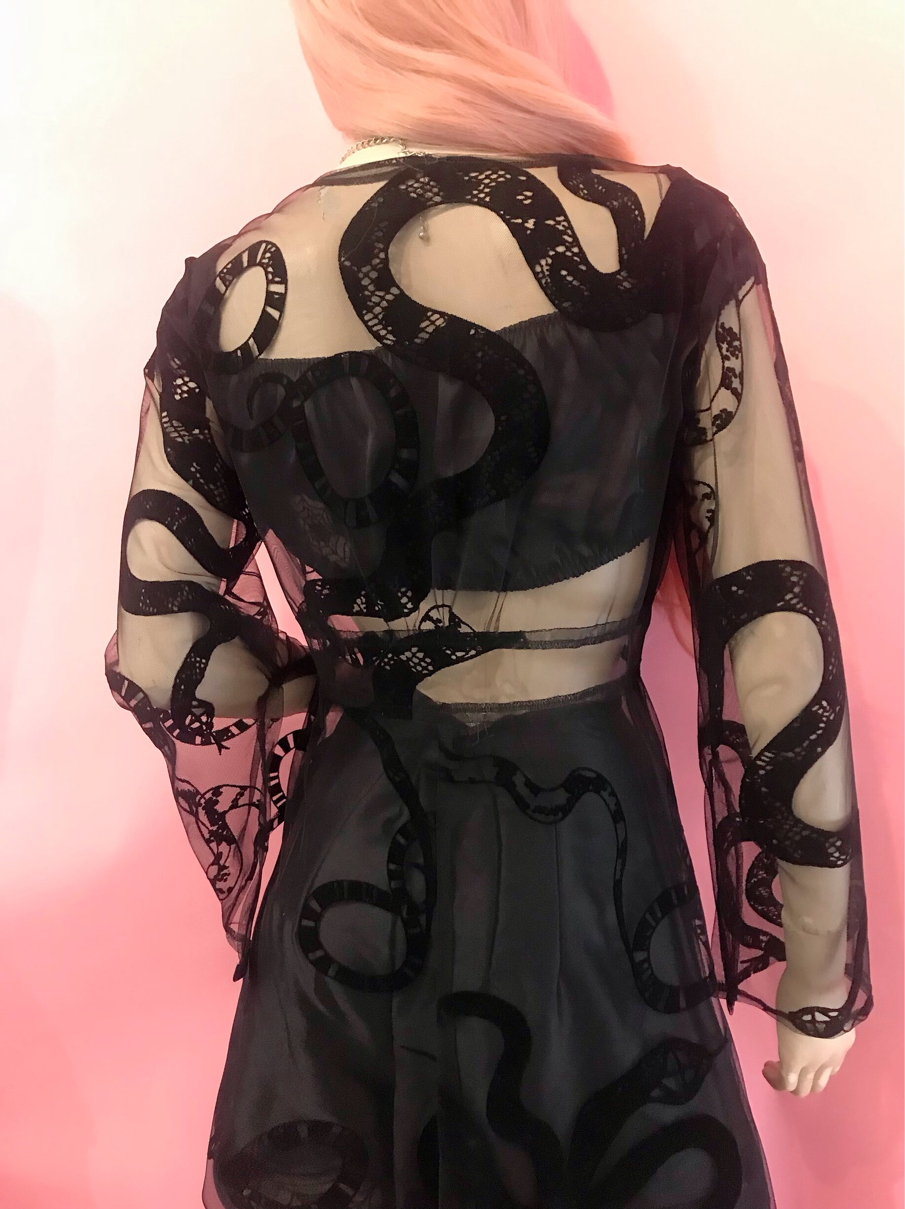 FE1D331C-21A1-4F12-A4DA-247C96BD0219