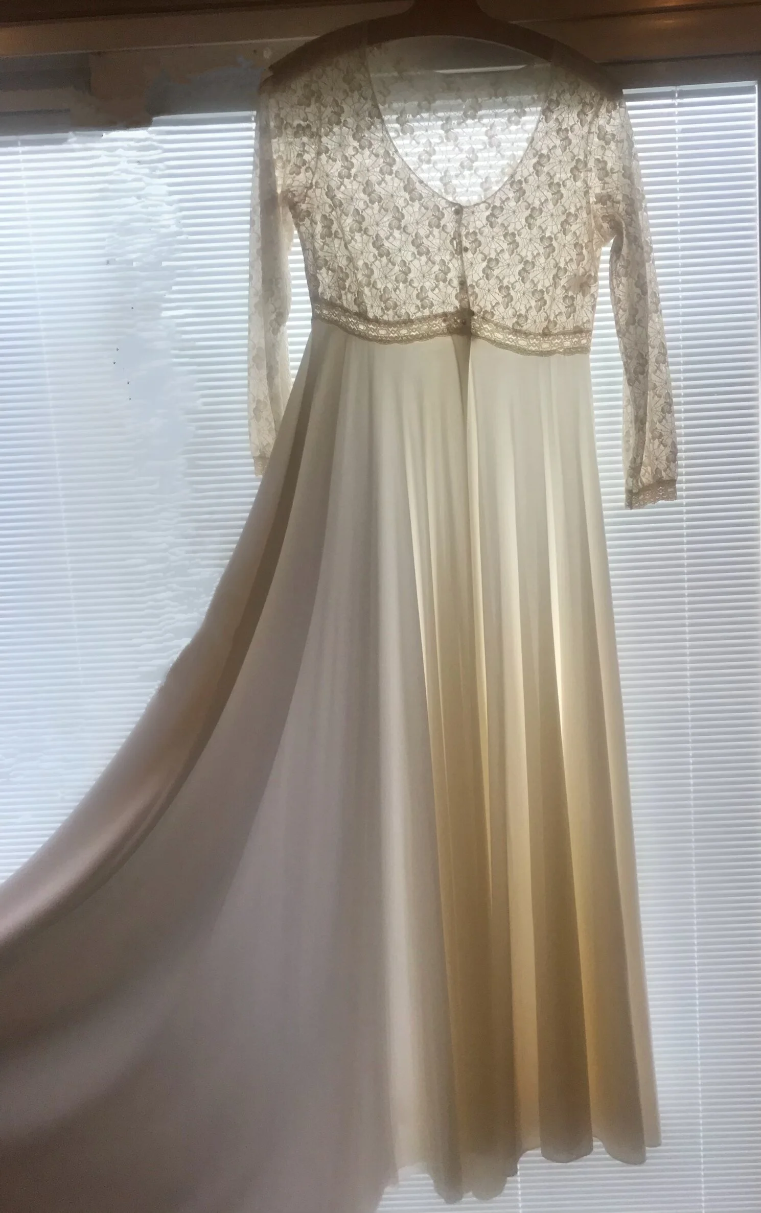 298BCF7F-93B7-4803-B9A8-89F966DF420D