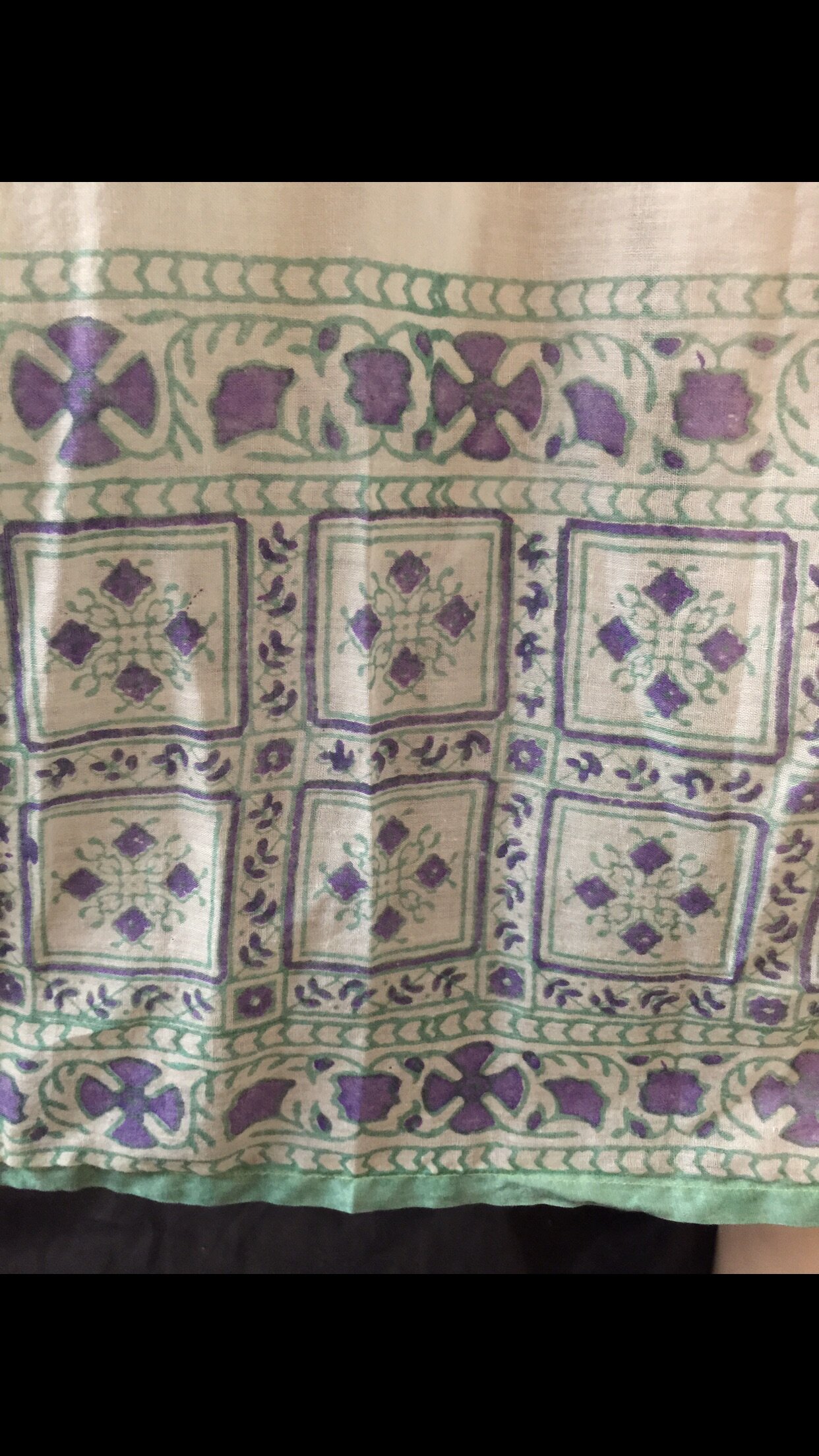 B51DB025-1079-44D5-A0C1-FD3D95A1A266