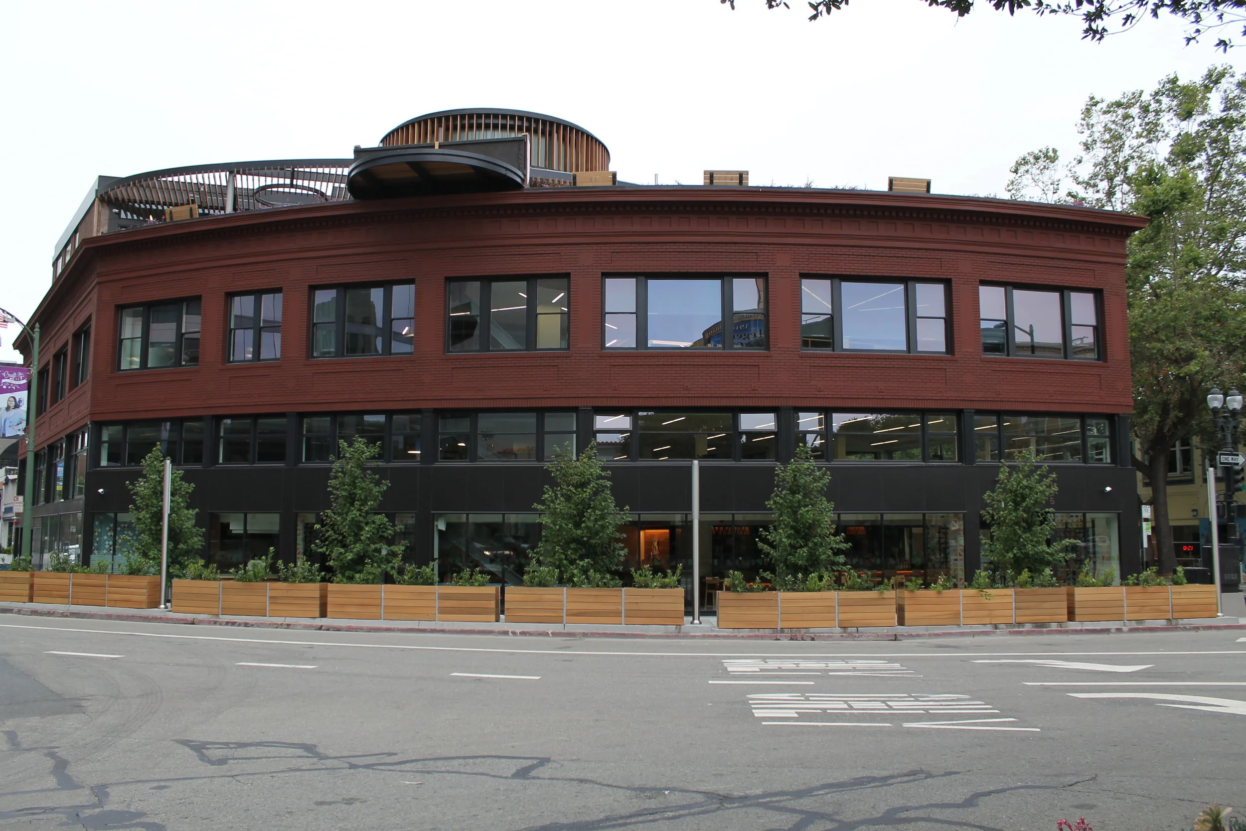exterior facade-paint.JPG