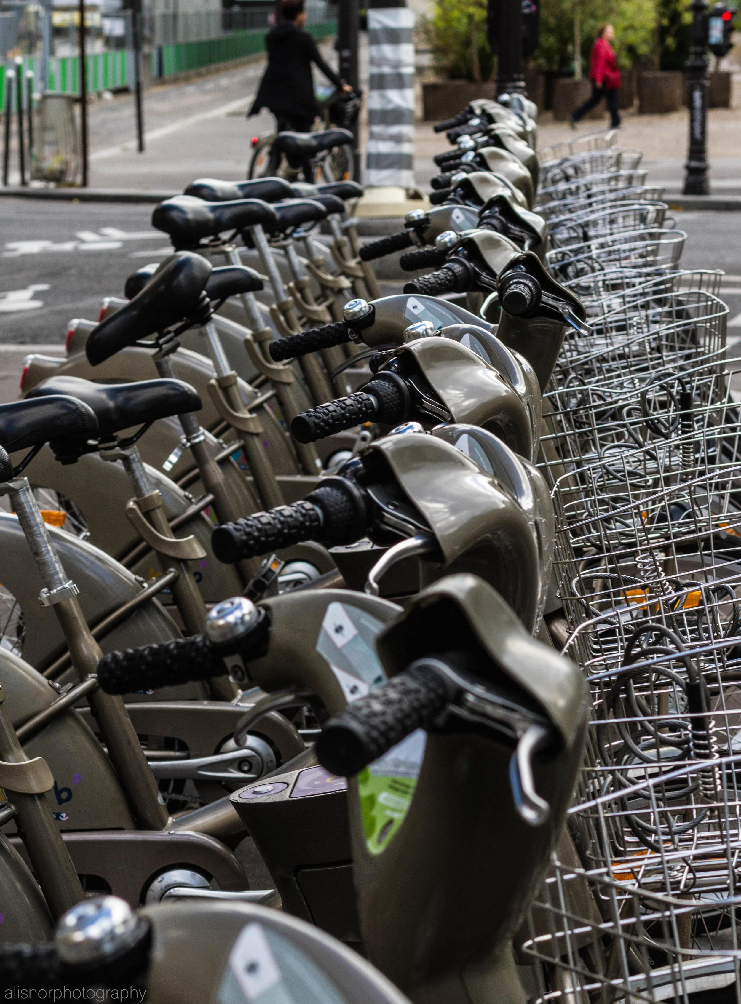 Paris Velo Lib.jpg