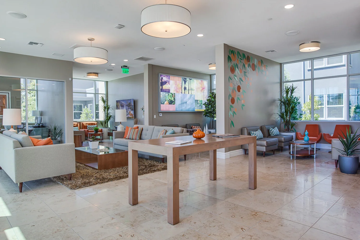 LincolnPlace_LeasingCenter8.jpg