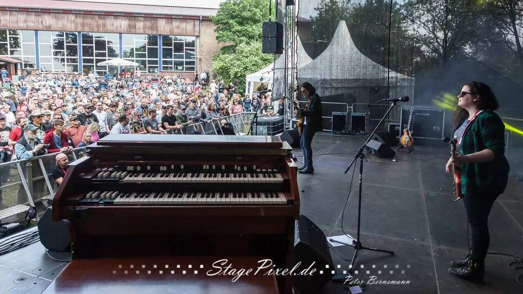Stage Pixel
