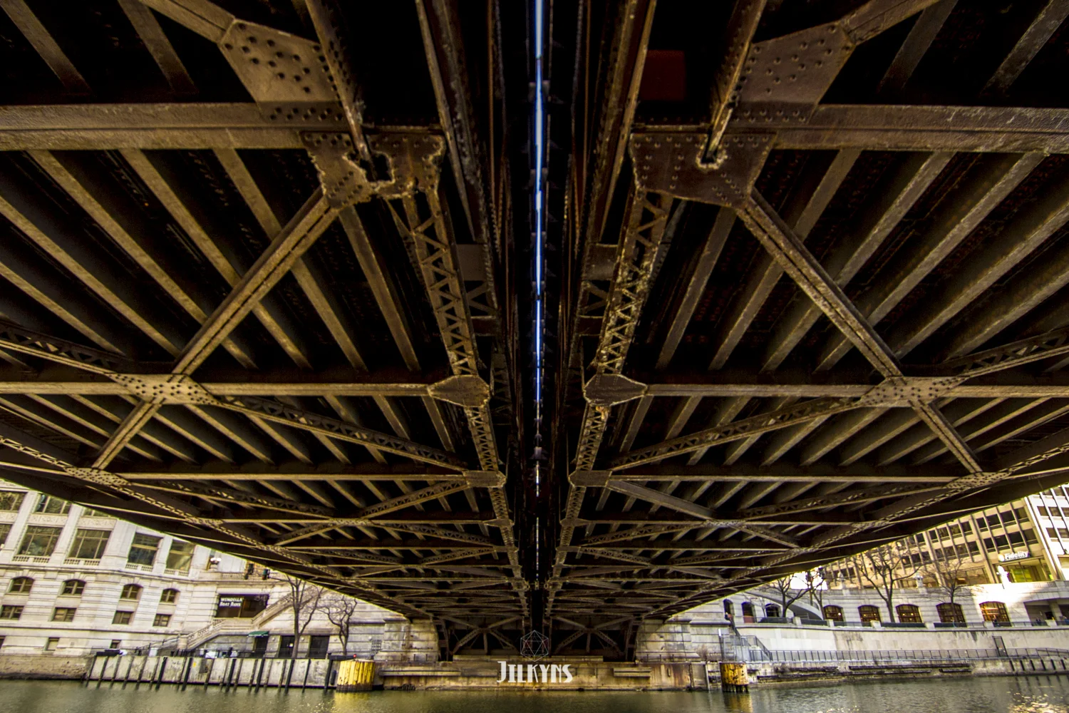 William P.Fahey Bridge, Chicago Riverwalk photo by Jilkyns