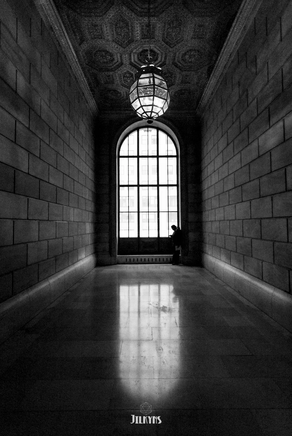 Black & White photo by Jilkyns