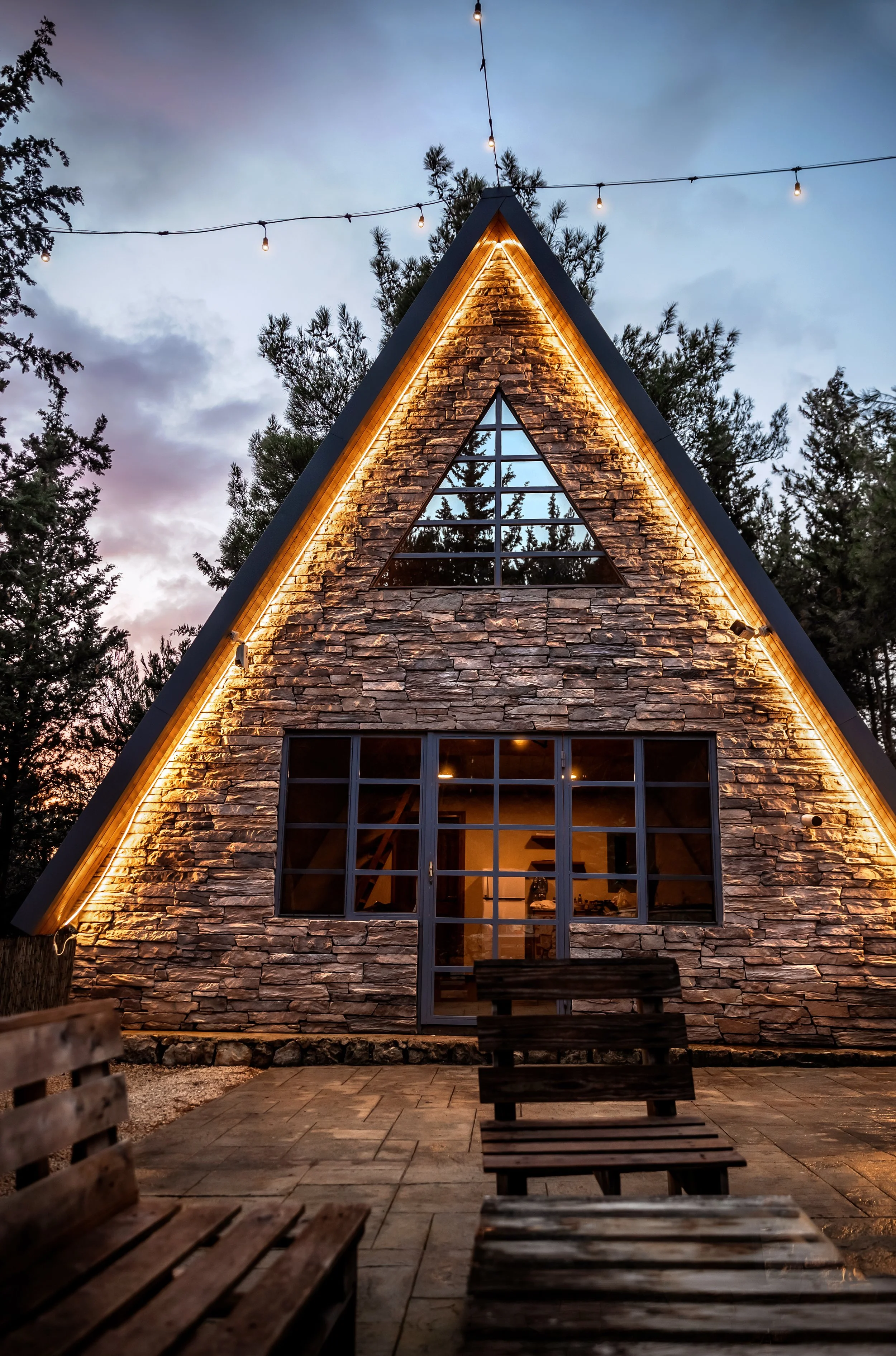 cozy-cabin-in-the-woods-2023-11-27-05-26-45-utc.jpg