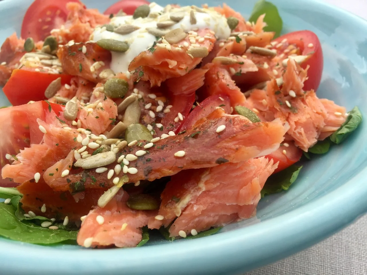 Smoked fish and tomato salad