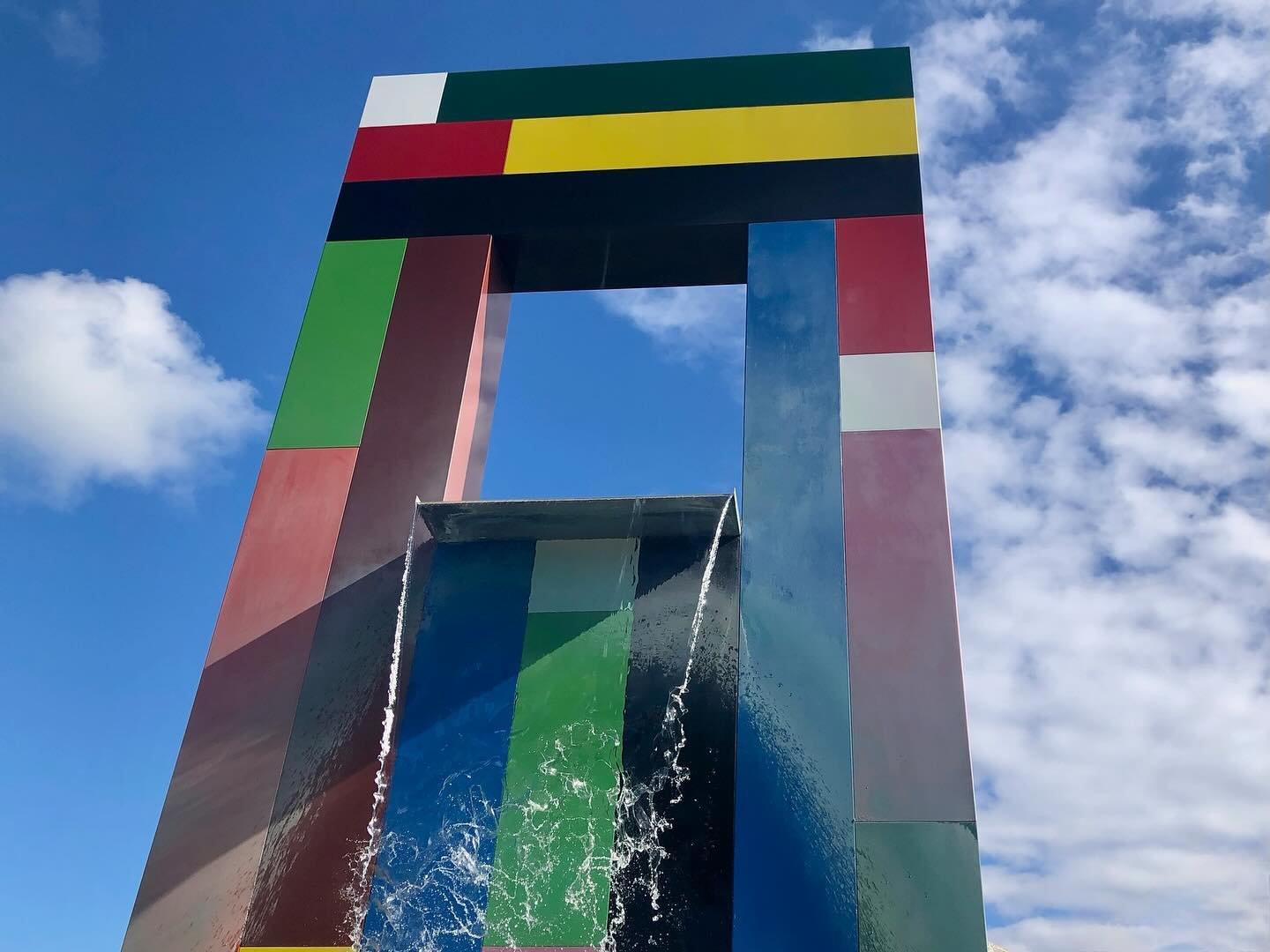 A POSTCARD FROM KIRIKIRIROA HAMILTON | A striking sculpture, with canine connections, on a sunny autumnal afternoon, at Kirikiriroa Hamilton.  Read more on Substack #thefoodpathnz #substack
