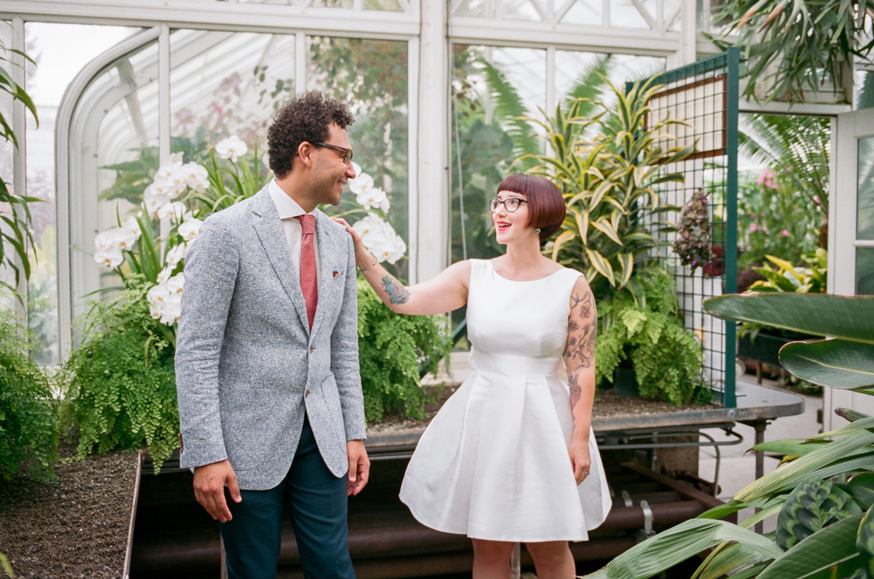 The first look from a Volunteer Park Conservatory elopement in Seattle
