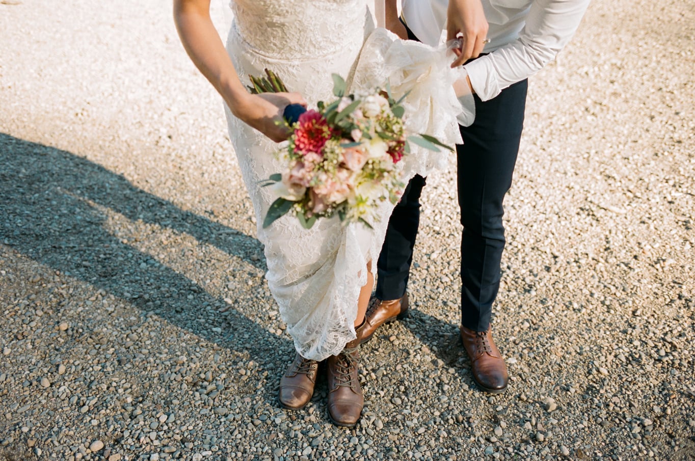 Rattlesnake Lake Wedding Photography by Alexandra Knight Photography