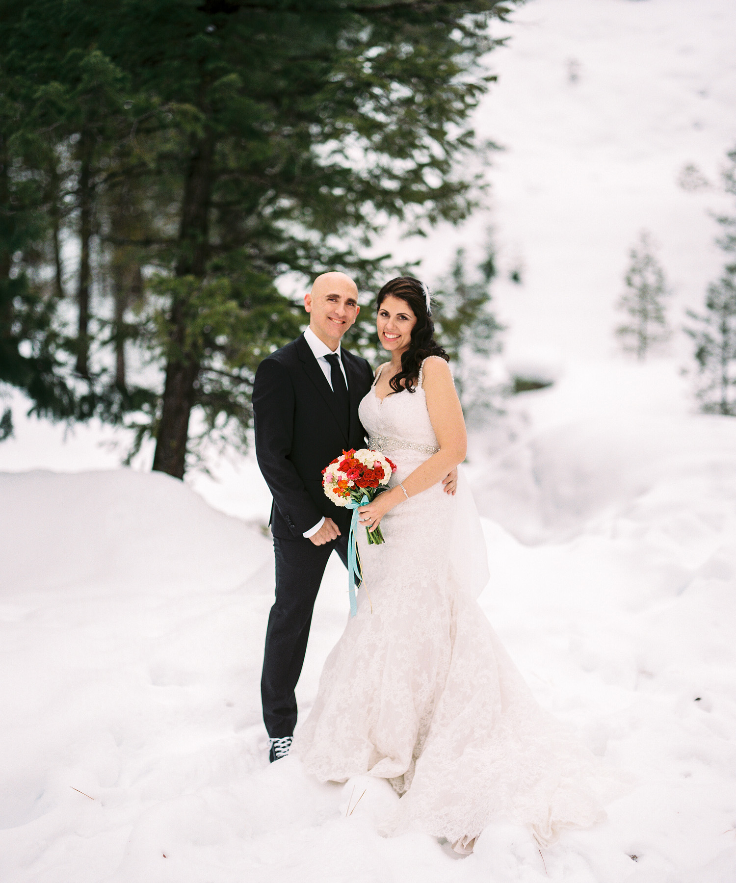 Sleeping Lady Resort Winter Wedding Leavenworth Washington.jpg